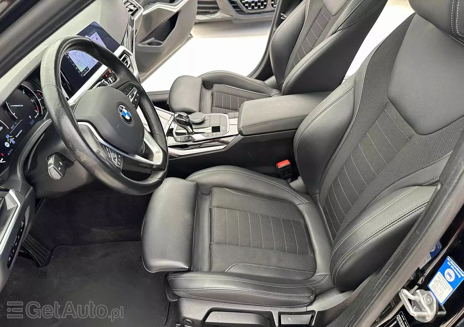 BMW Seria 3 318d Sport Line Shadow