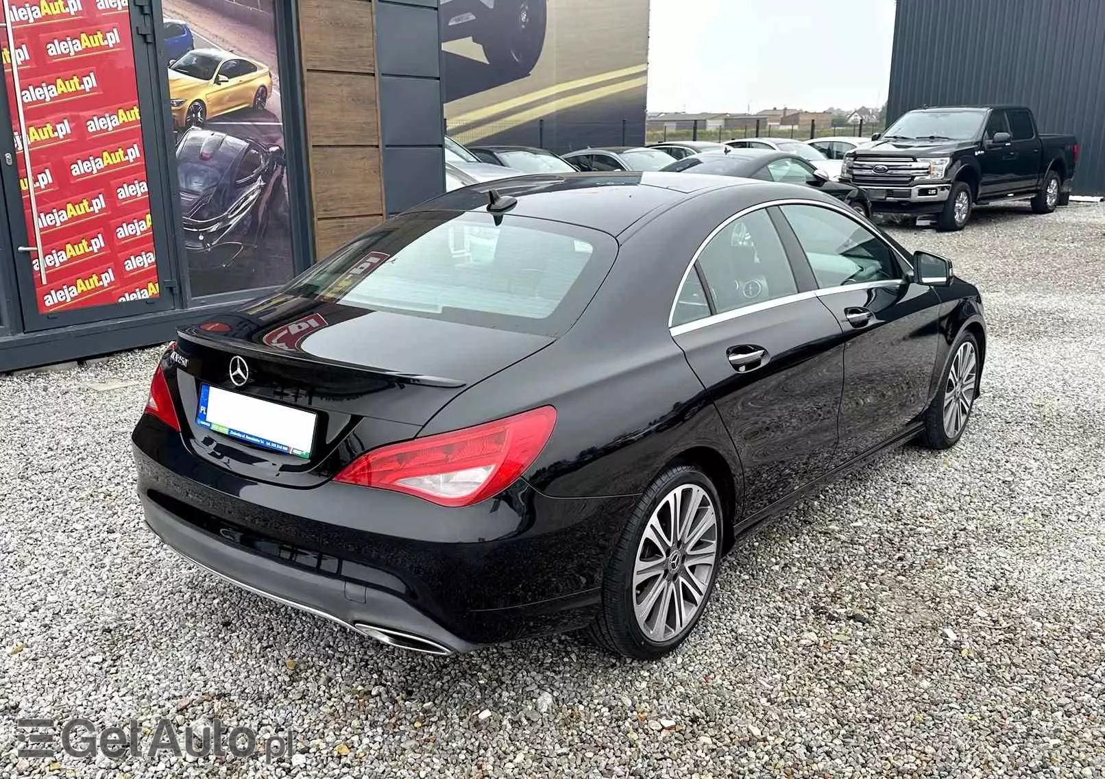 MERCEDES-BENZ CLA 250 7G-DCT