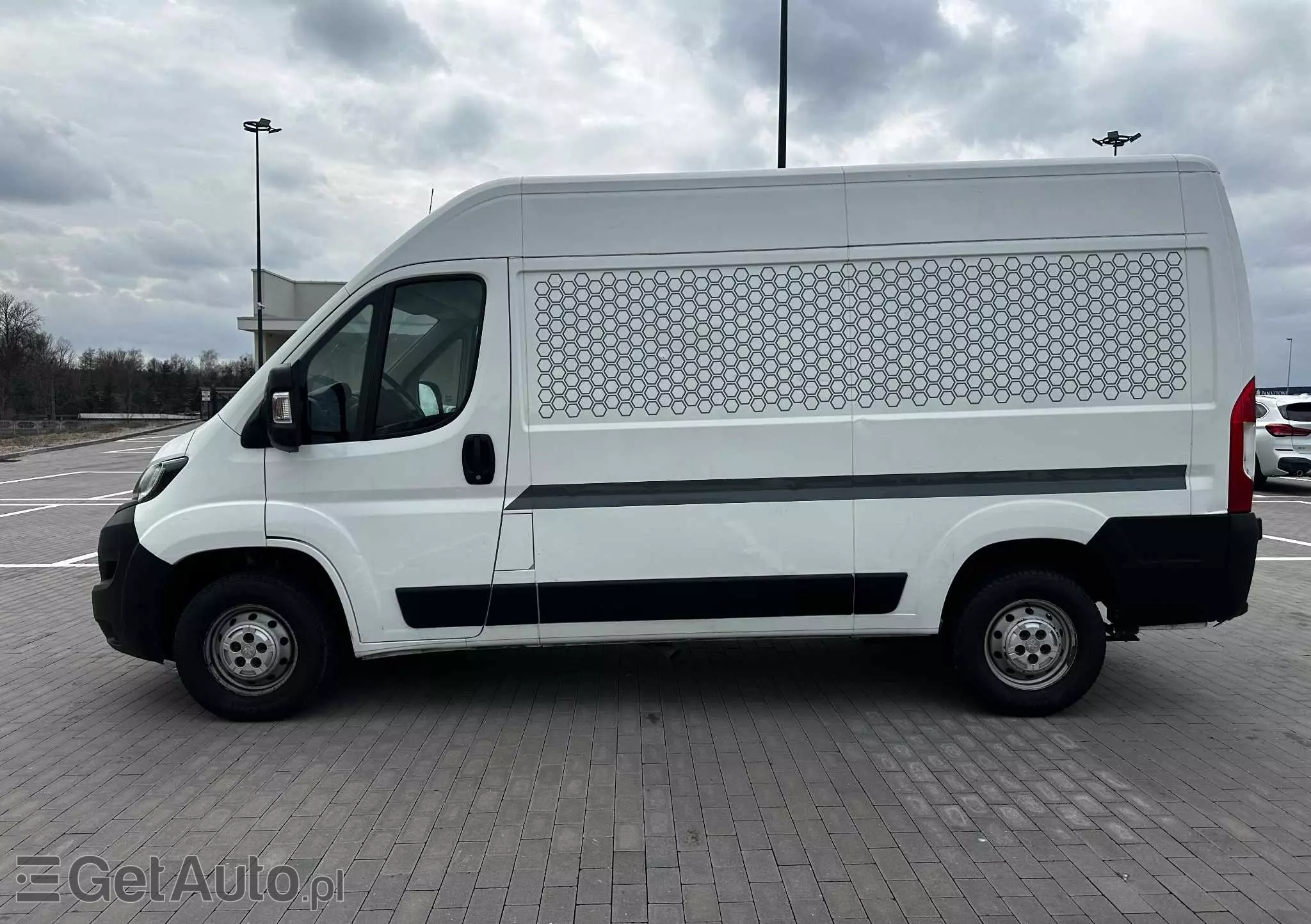 PEUGEOT Boxer L2H2 