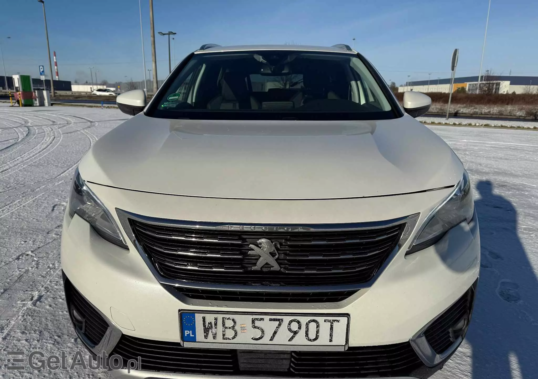 PEUGEOT 5008 1.6 PureTech Allure S&S EAT8