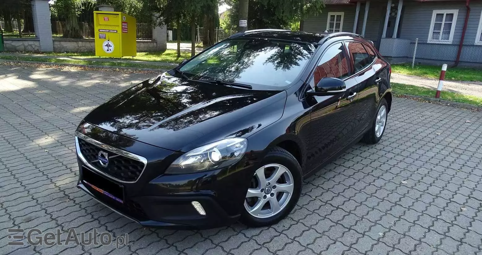 VOLVO V40 Cross Country D3