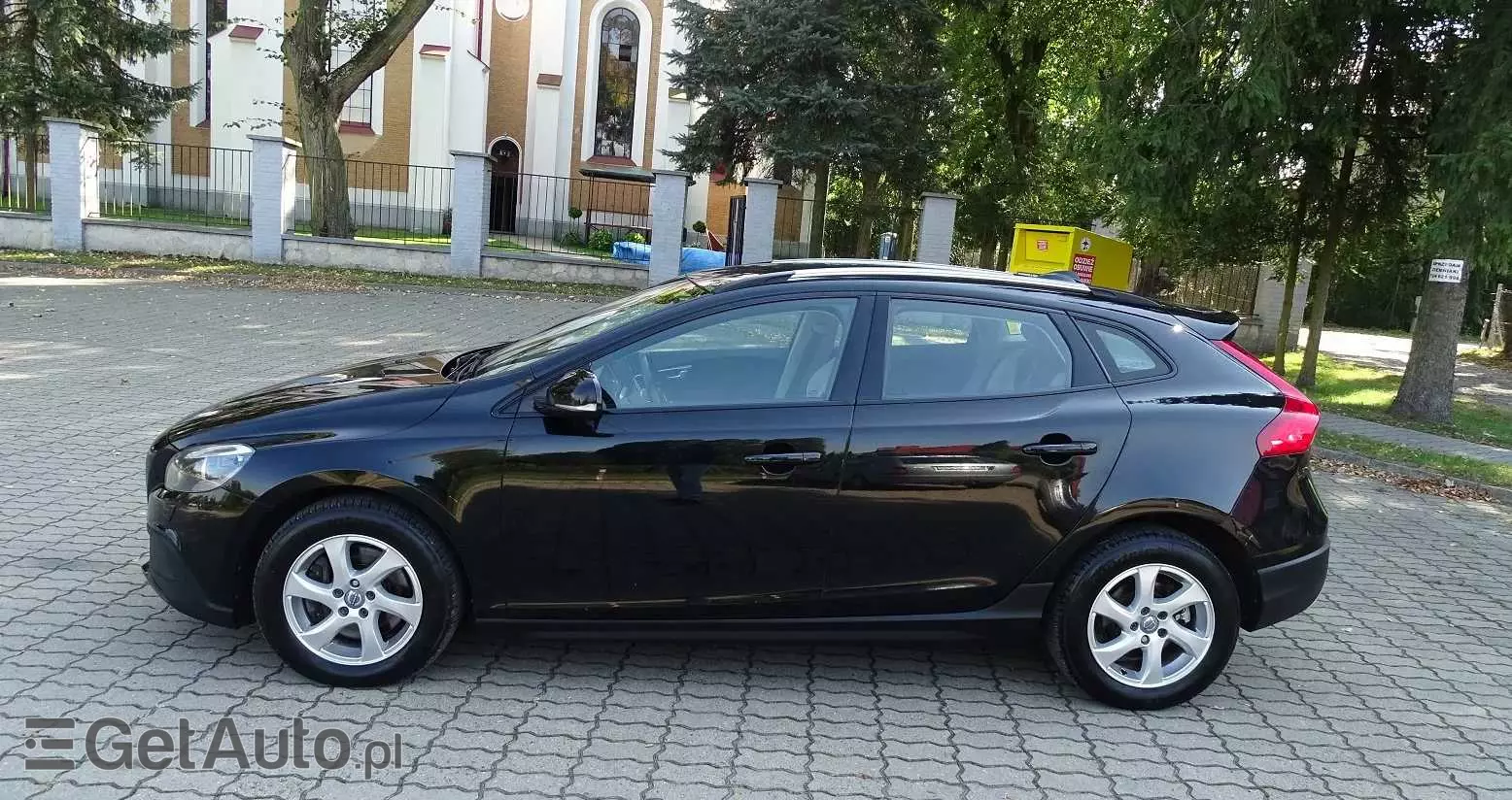 VOLVO V40 Cross Country D3