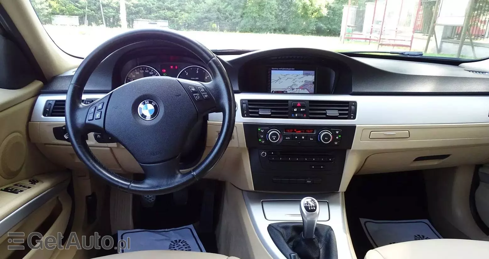 BMW Seria 3 318d Touring