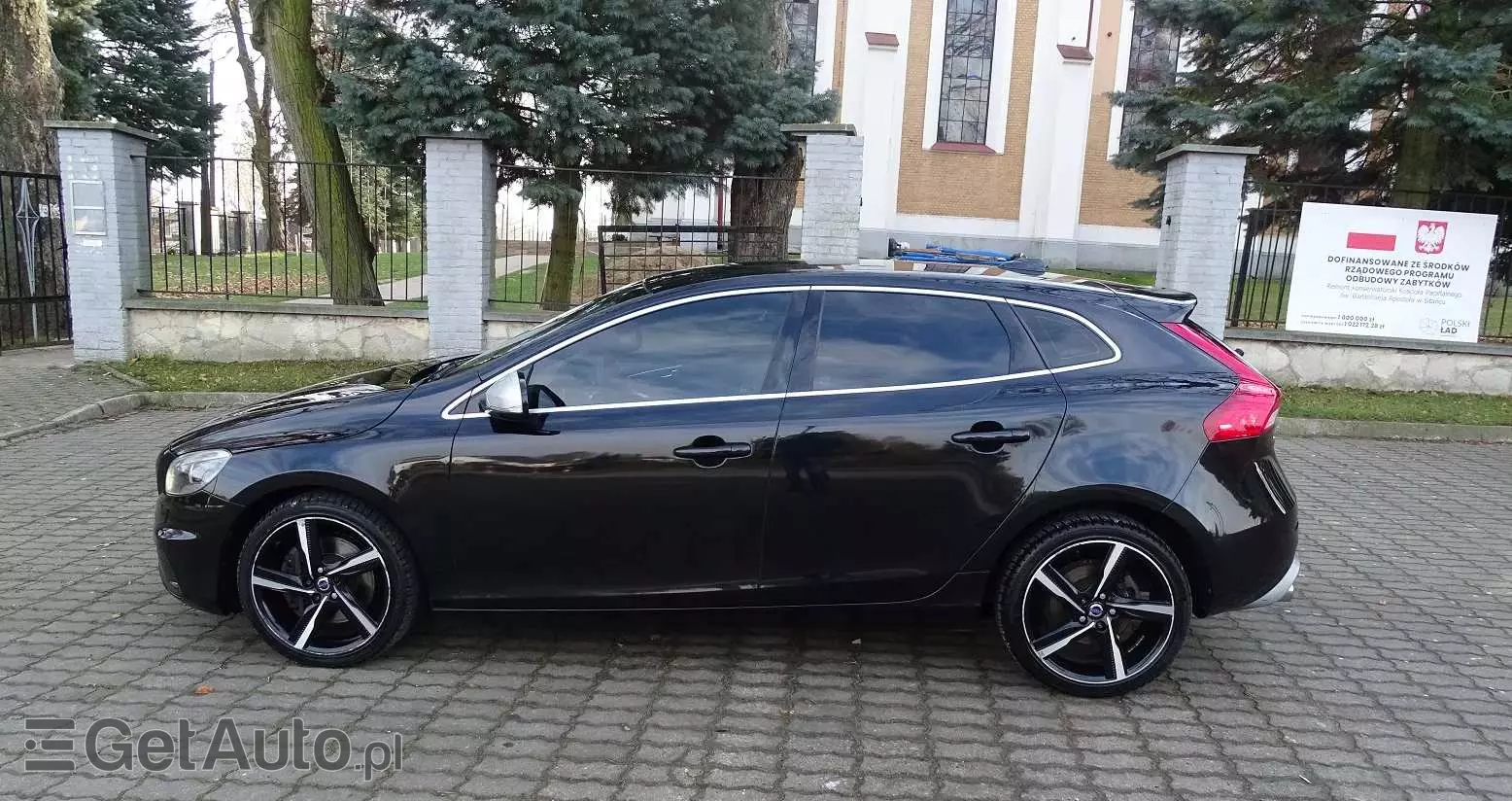 VOLVO V40 D4 Drive-E R-Design Kinetic