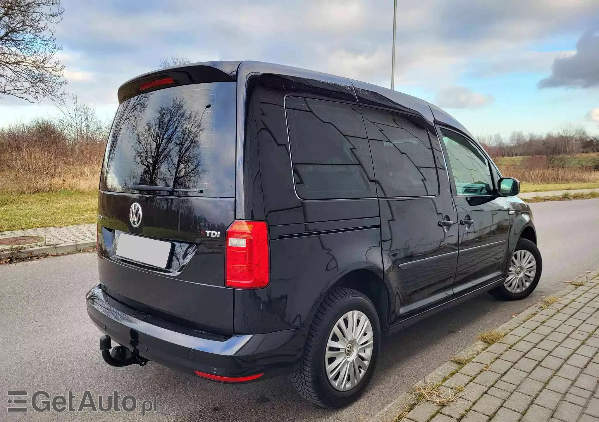 VOLKSWAGEN Caddy 