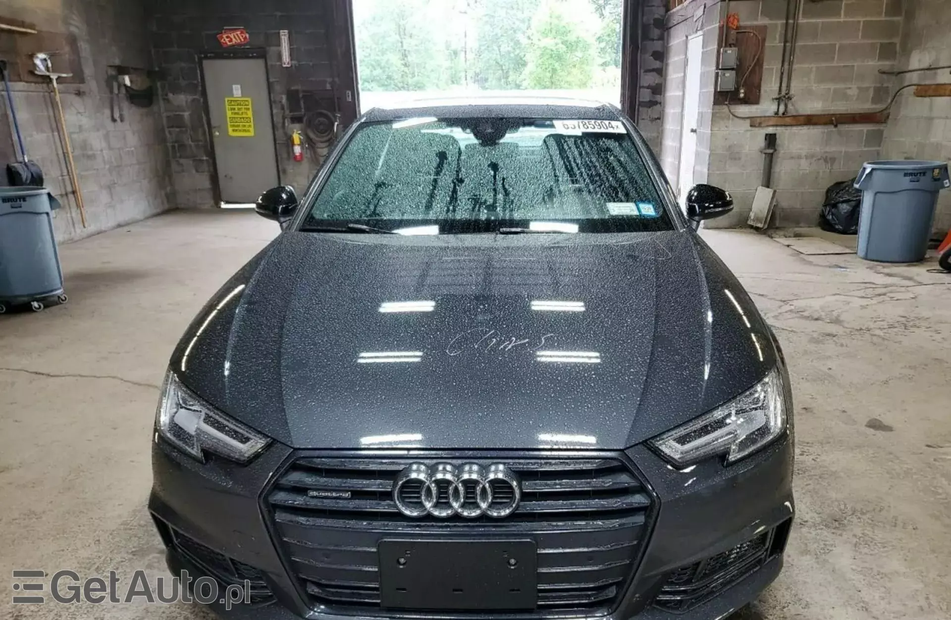 AUDI A4 