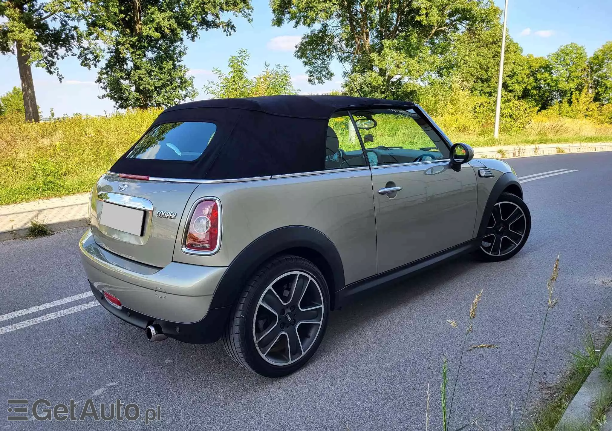 MINI Cooper Cabrio