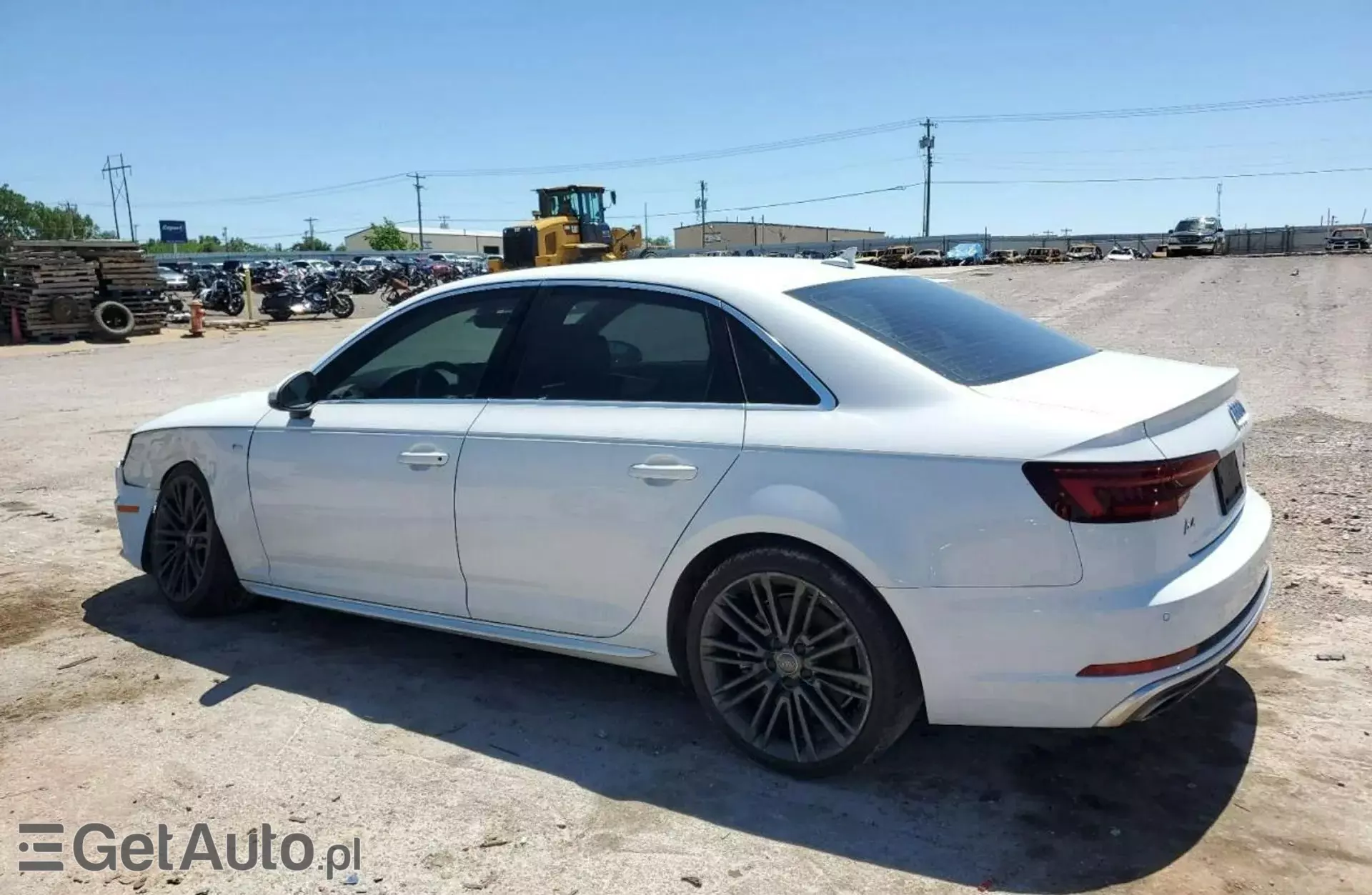 AUDI A4 