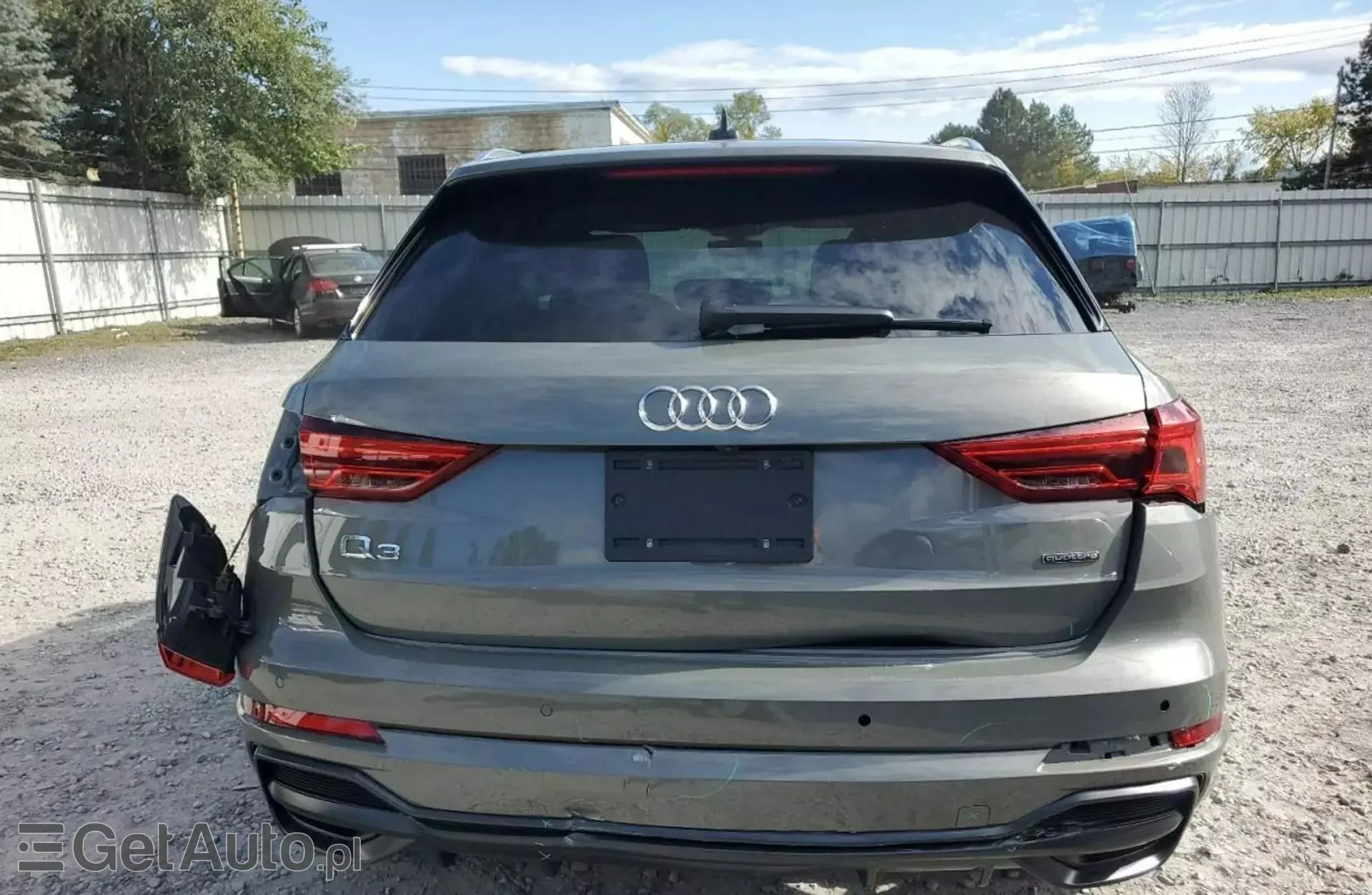 AUDI Q3 