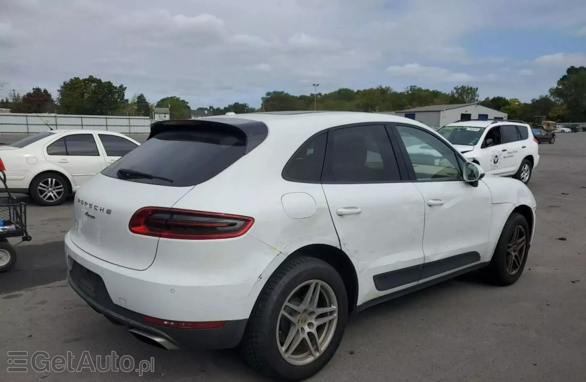 PORSCHE Macan 