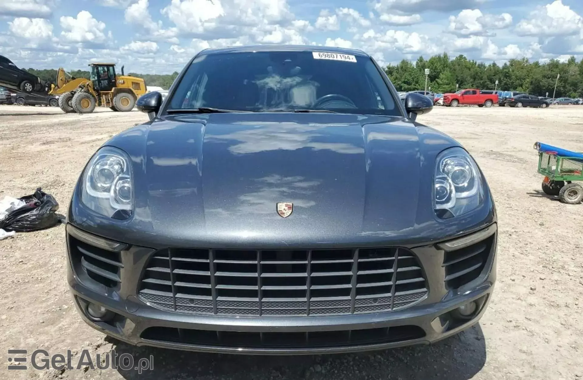 PORSCHE Macan 