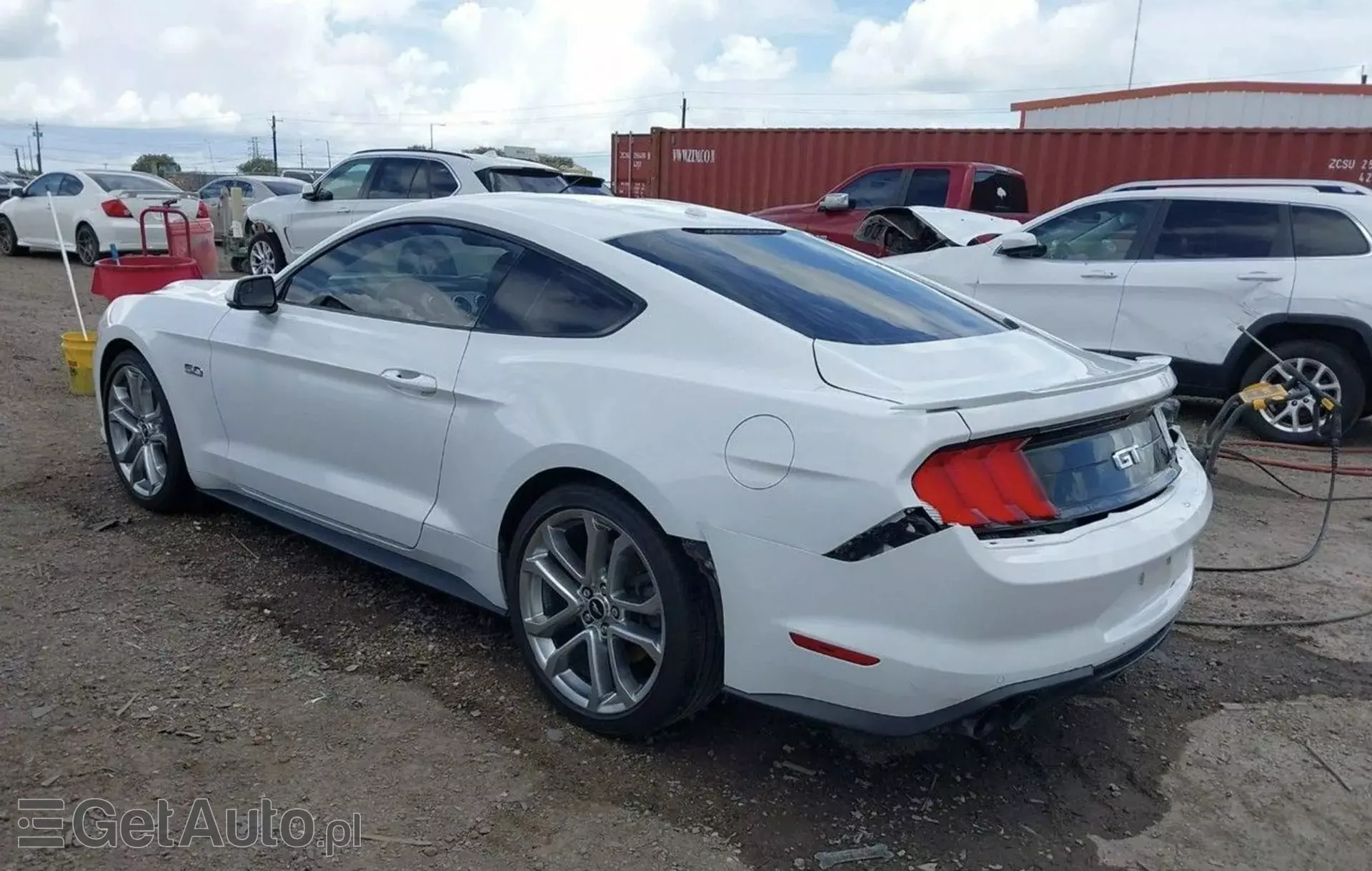 FORD Mustang 