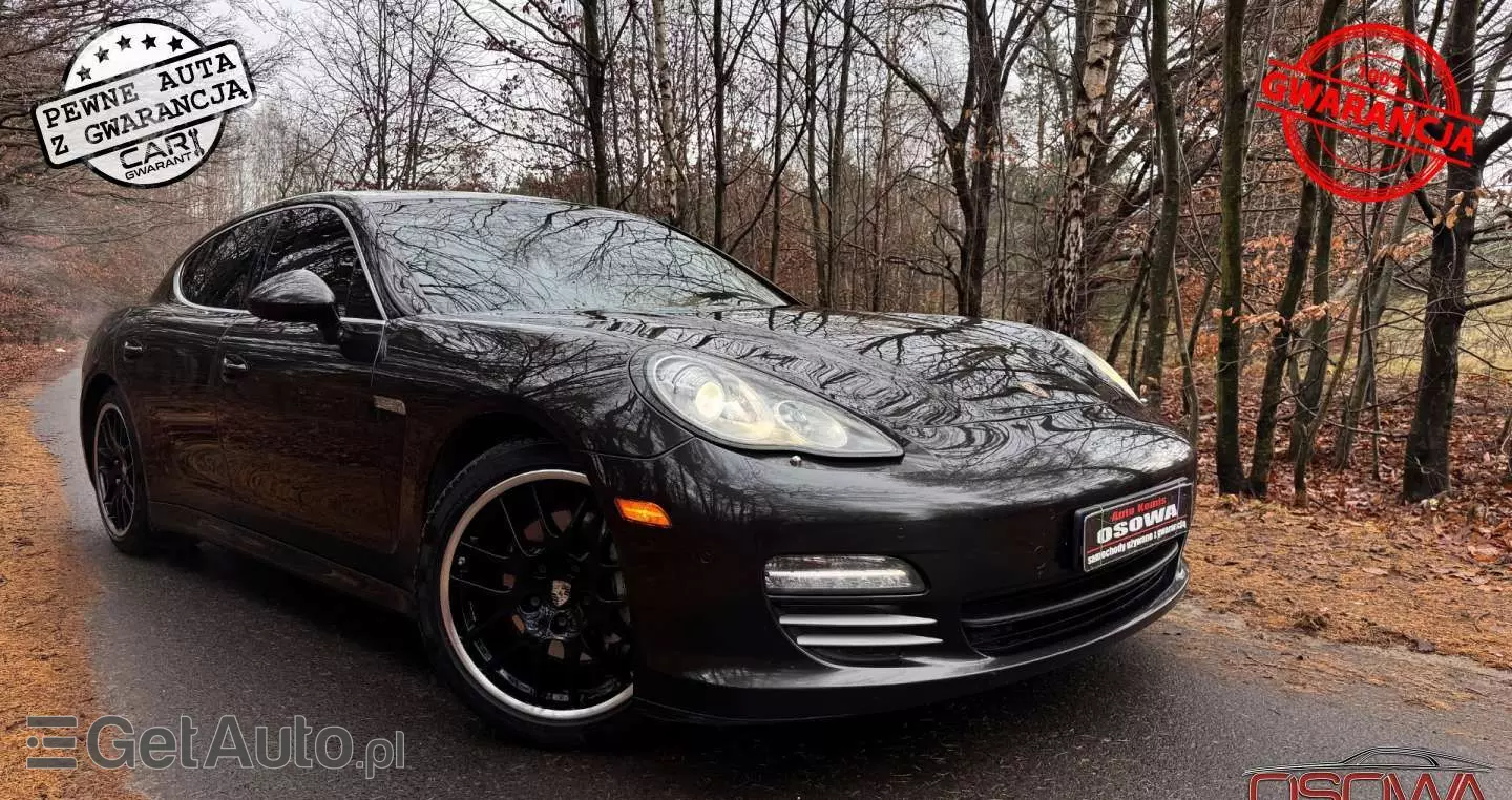 PORSCHE Panamera Turbo PDK