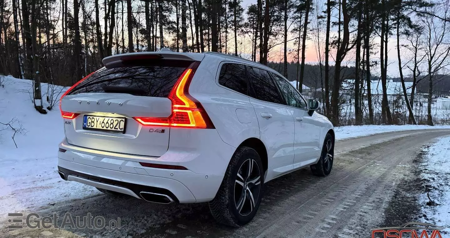 VOLVO XC 60 D4 AWD Geartronic RDesign