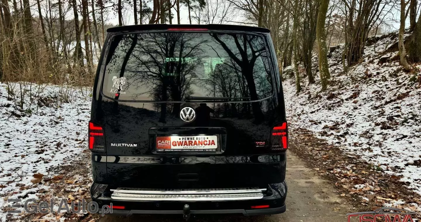 VOLKSWAGEN Multivan 