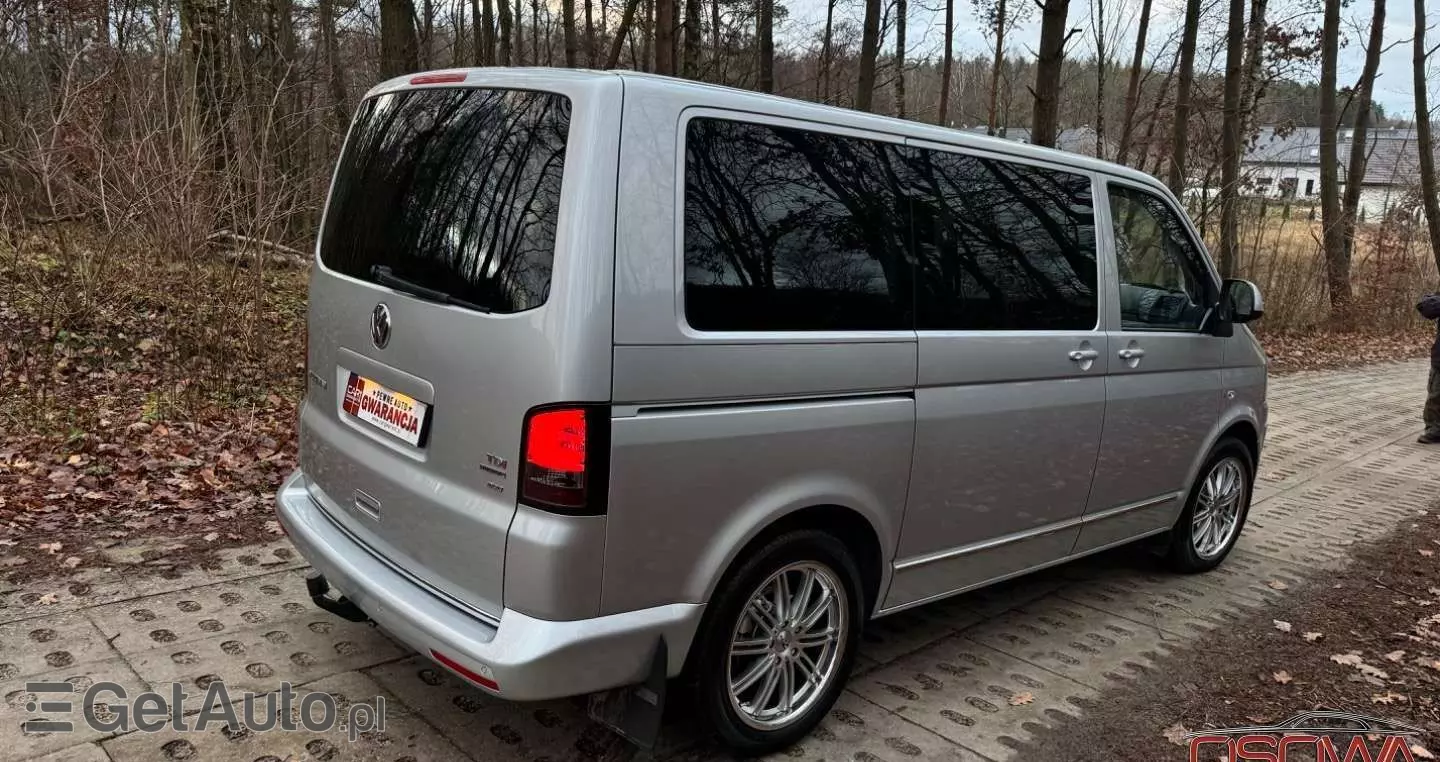 VOLKSWAGEN Multivan 