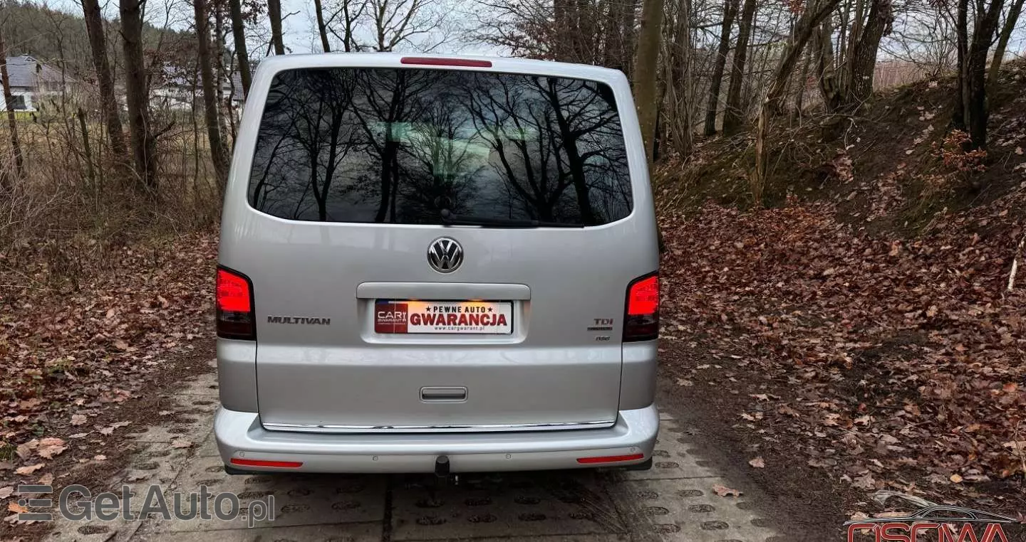 VOLKSWAGEN Multivan 