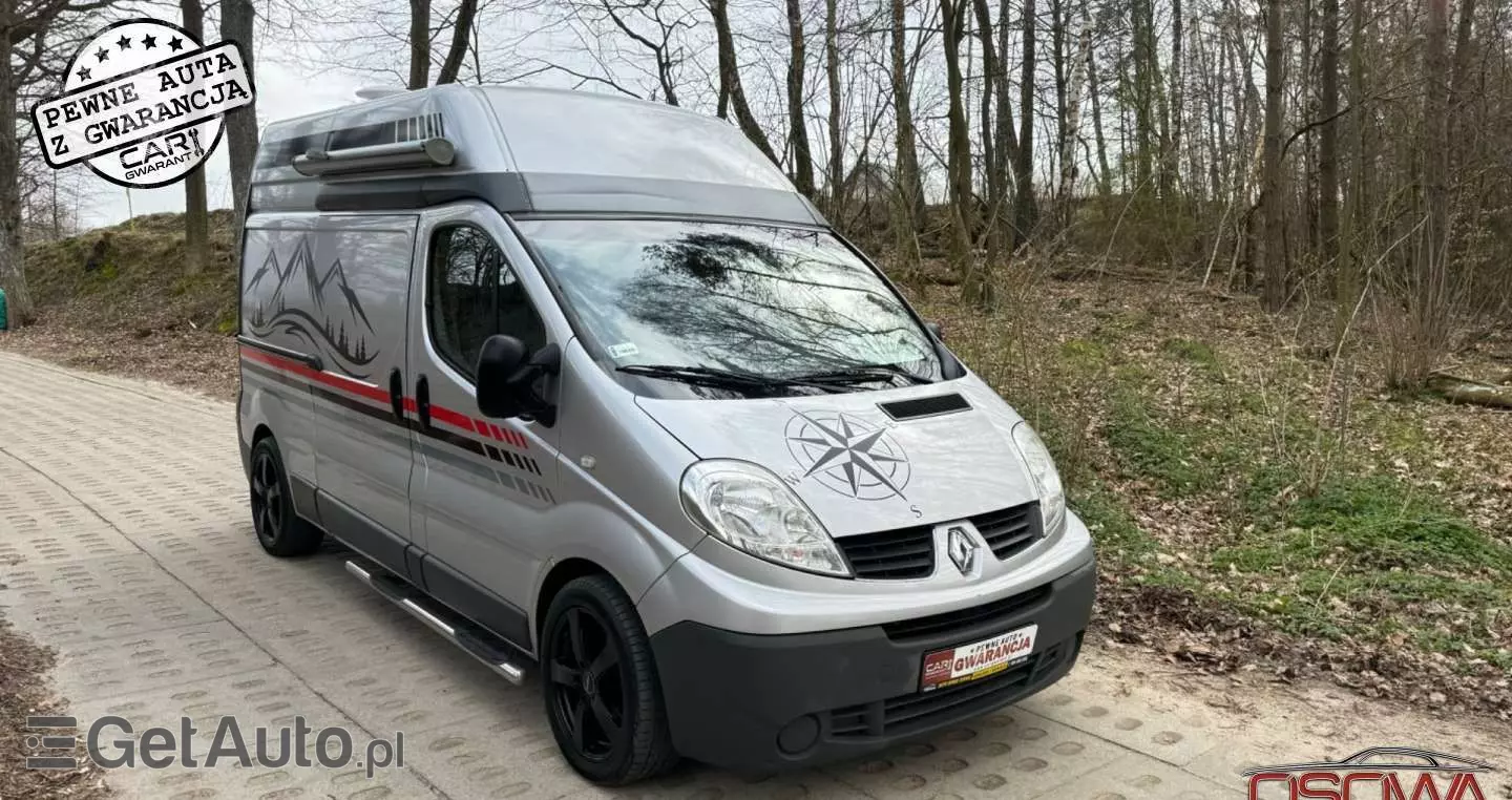 RENAULT Trafic 