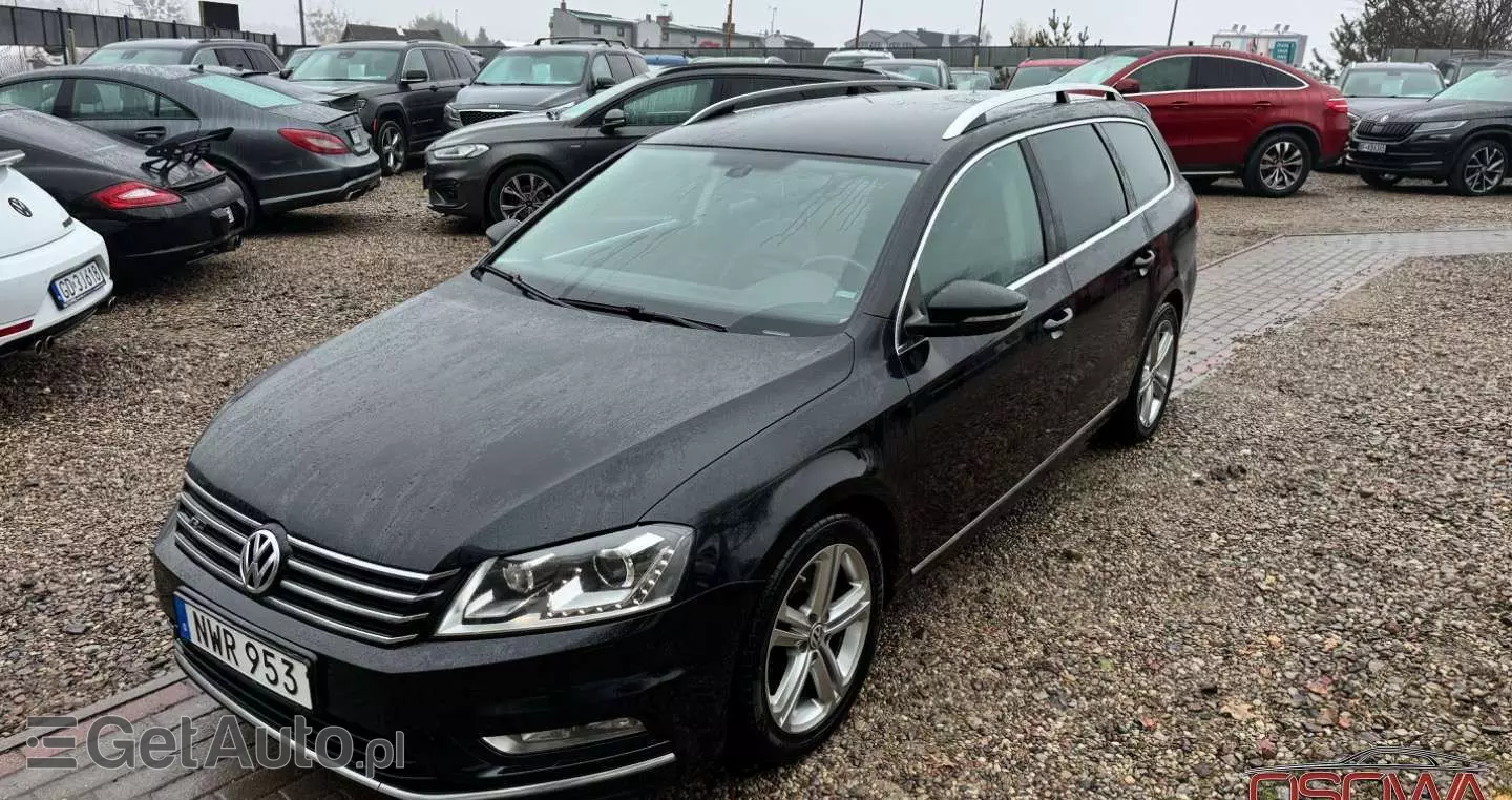 VOLKSWAGEN Passat Variant 2.0 TDI 4Motion DSG BlueMotion Tech R-Line