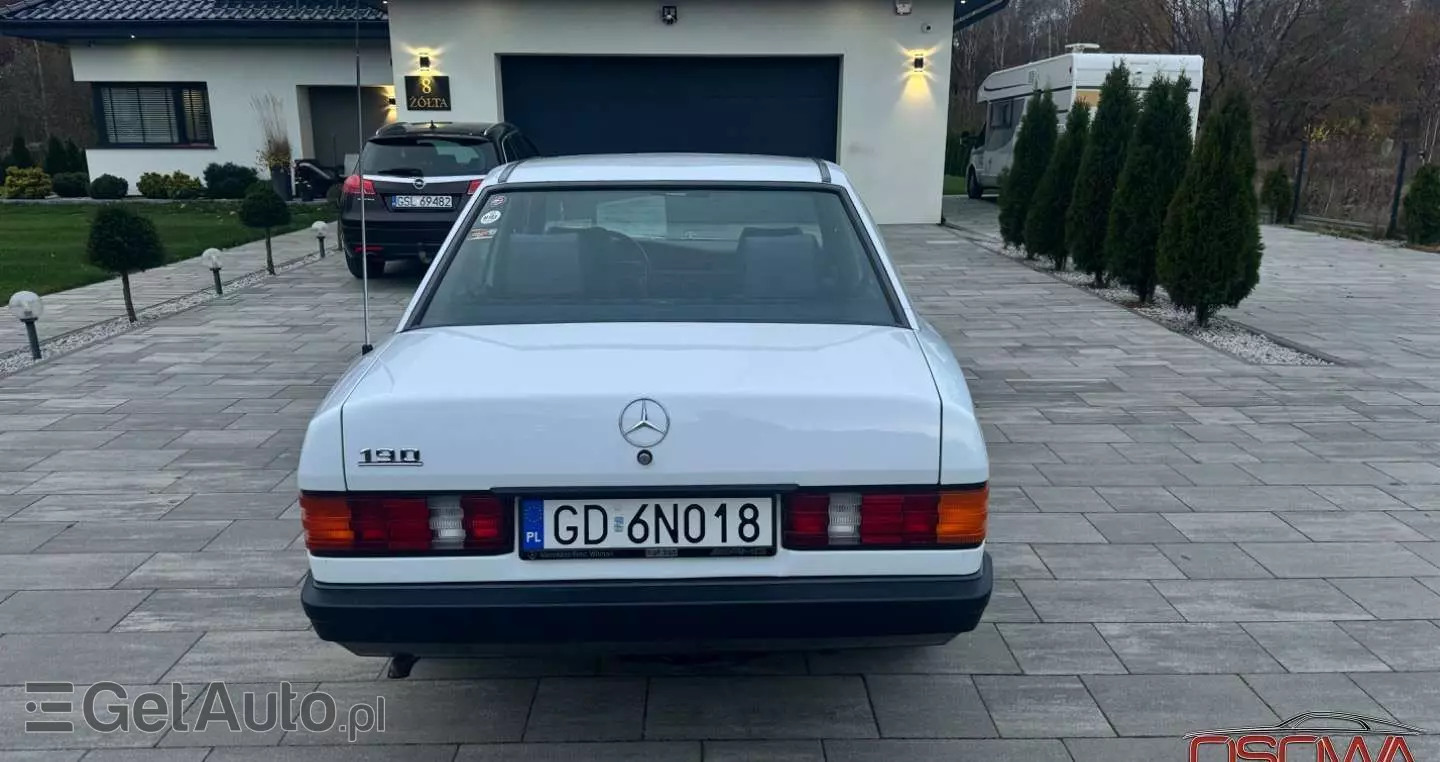 MERCEDES-BENZ W201 (190) 