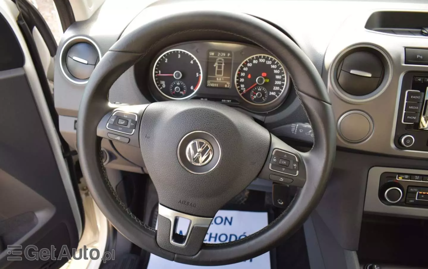 VOLKSWAGEN Amarok 