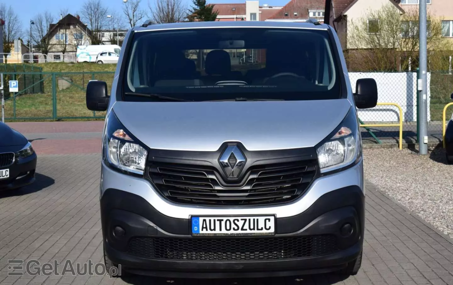 RENAULT Trafic 