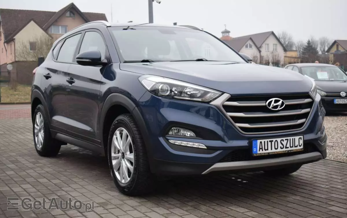 HYUNDAI Tucson 