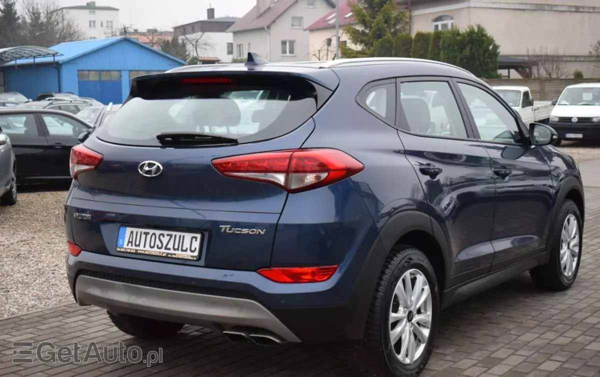 HYUNDAI Tucson 