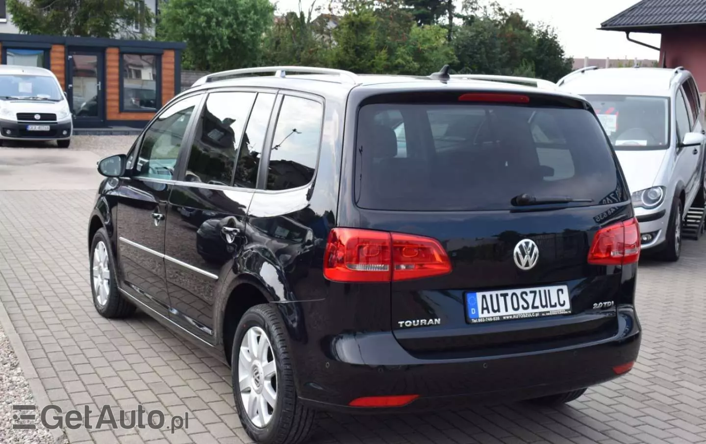 VOLKSWAGEN Touran 