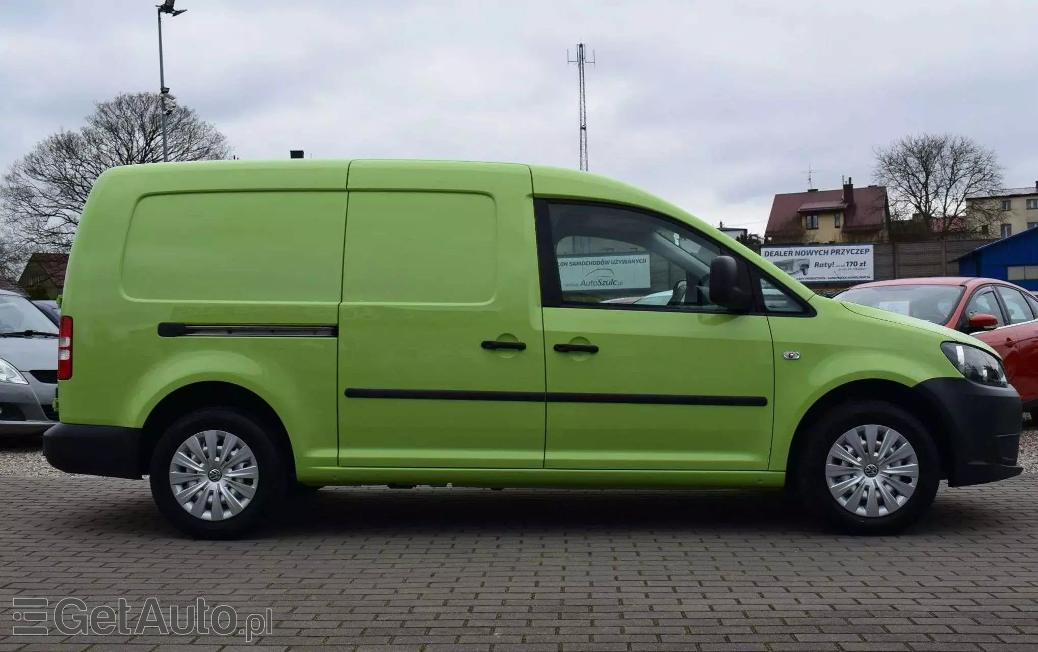 VOLKSWAGEN Caddy 