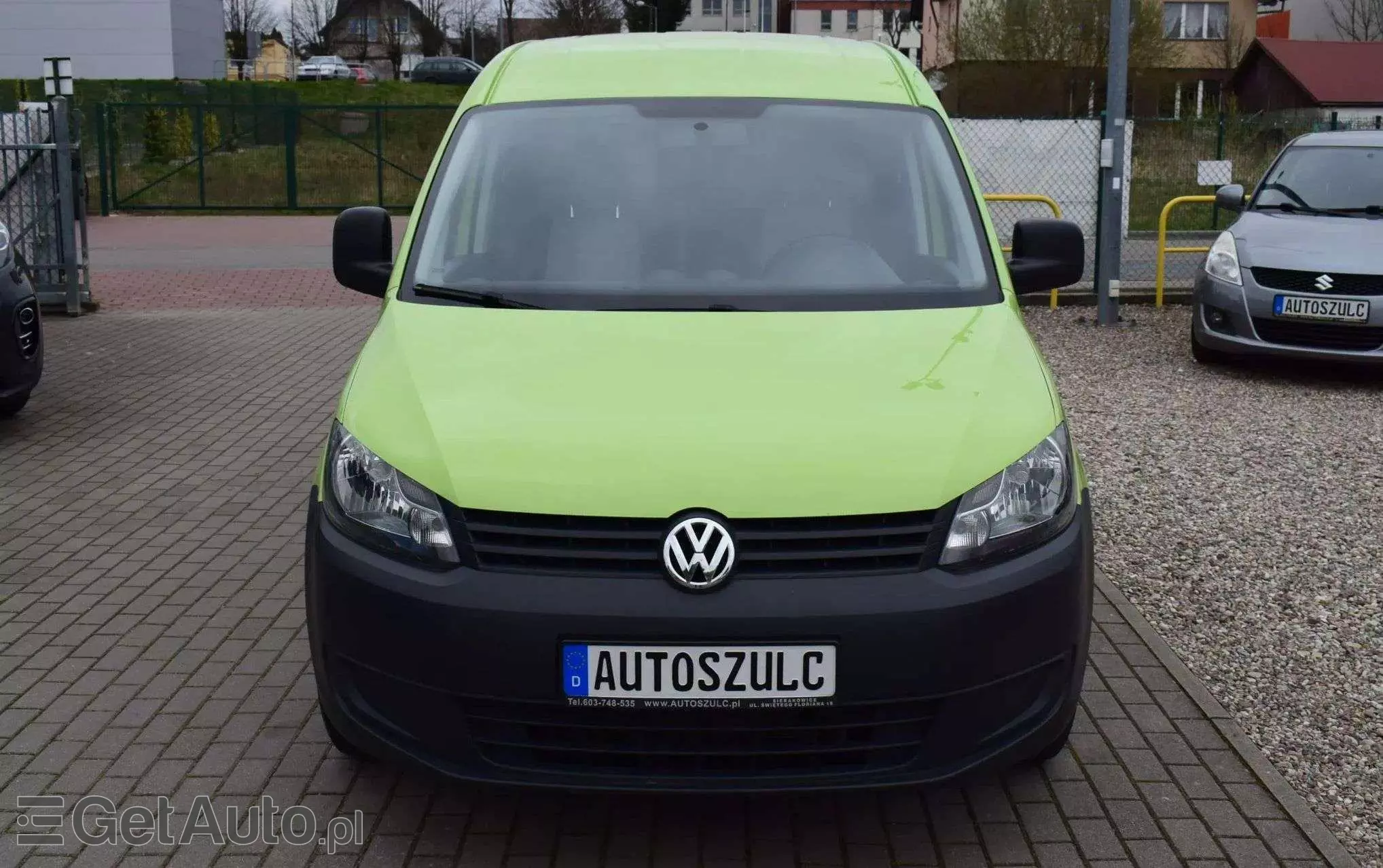 VOLKSWAGEN Caddy 