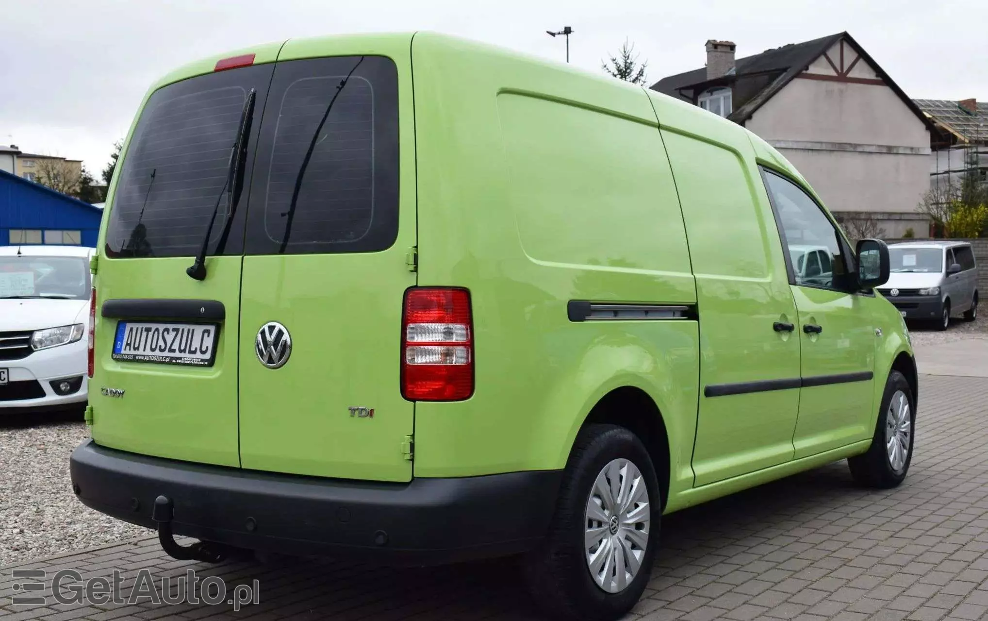 VOLKSWAGEN Caddy 