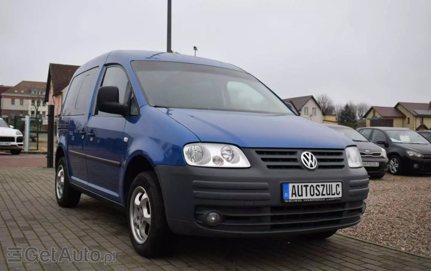 VOLKSWAGEN Caddy 