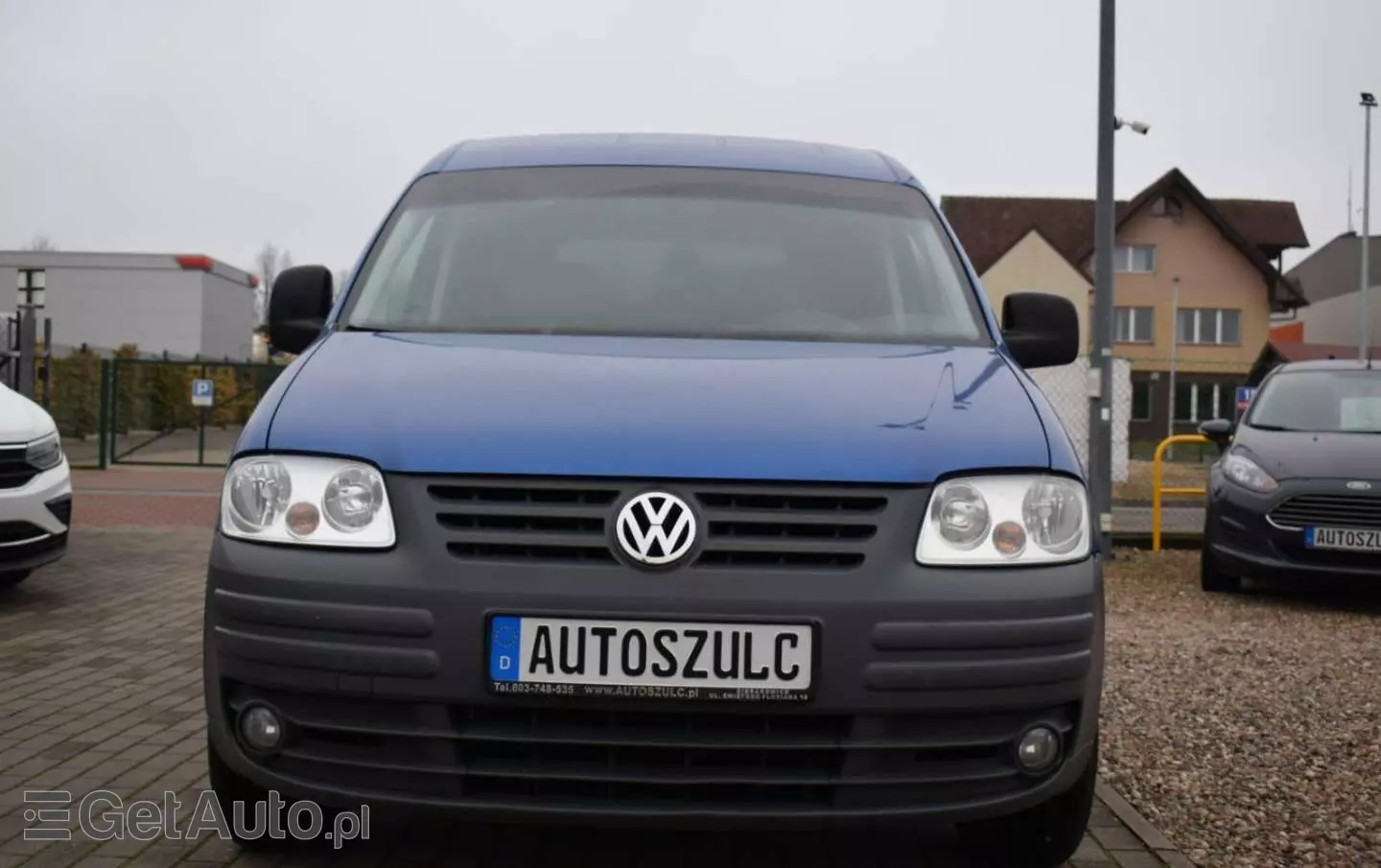 VOLKSWAGEN Caddy 