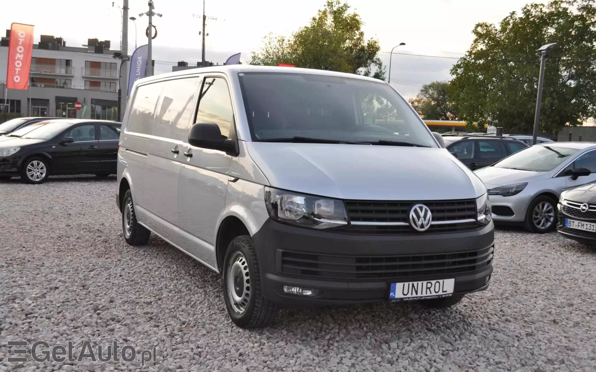 VOLKSWAGEN Transporter 