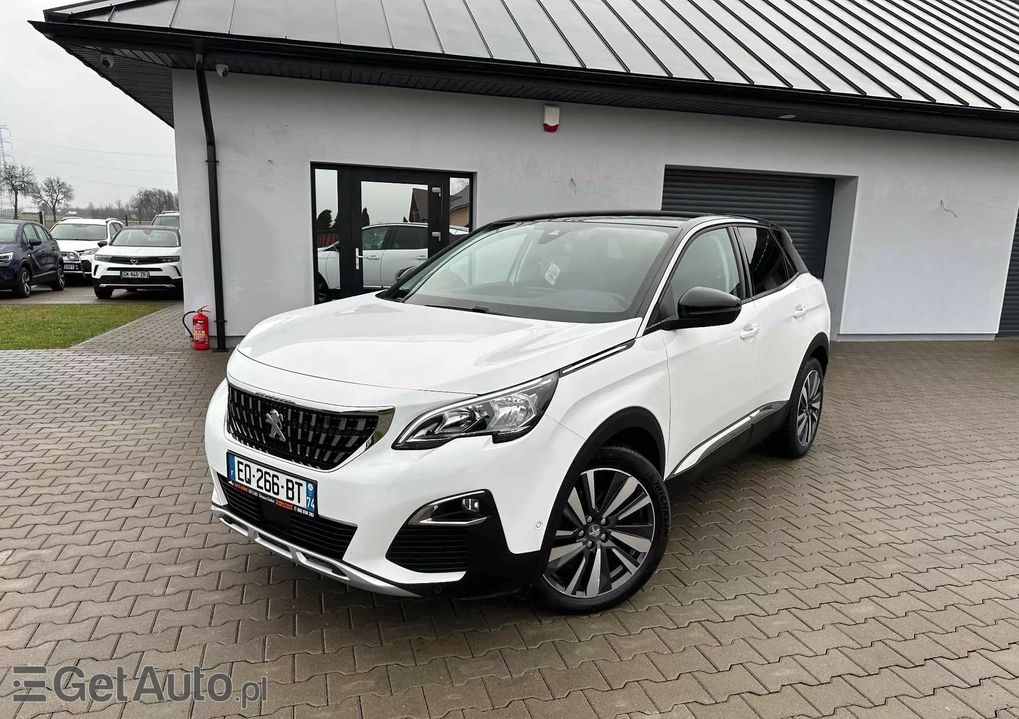 PEUGEOT 3008 BlueHDi 120 Stop & Start Allure