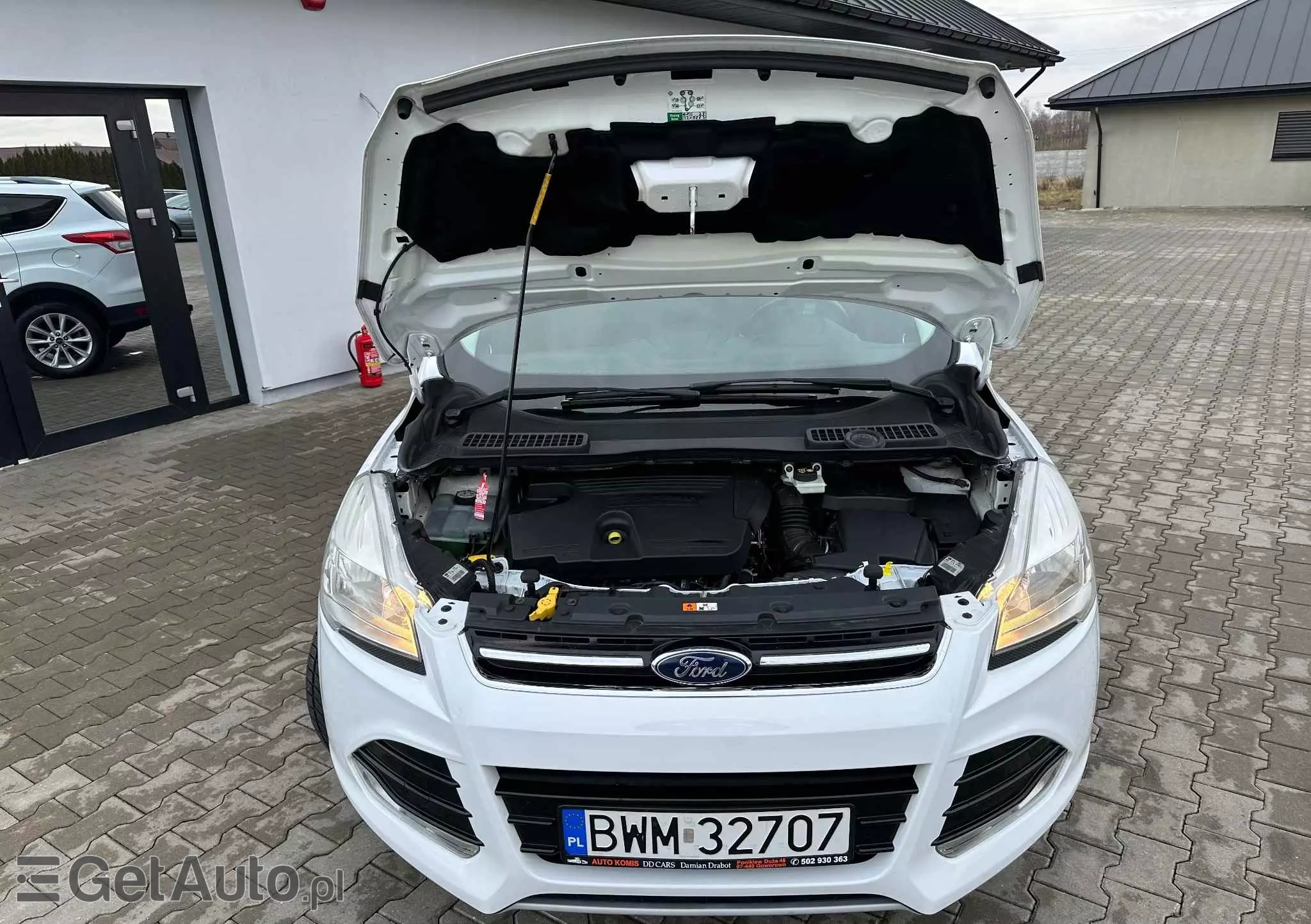 FORD Kuga 2.0 TDCi 2x4 Titanium