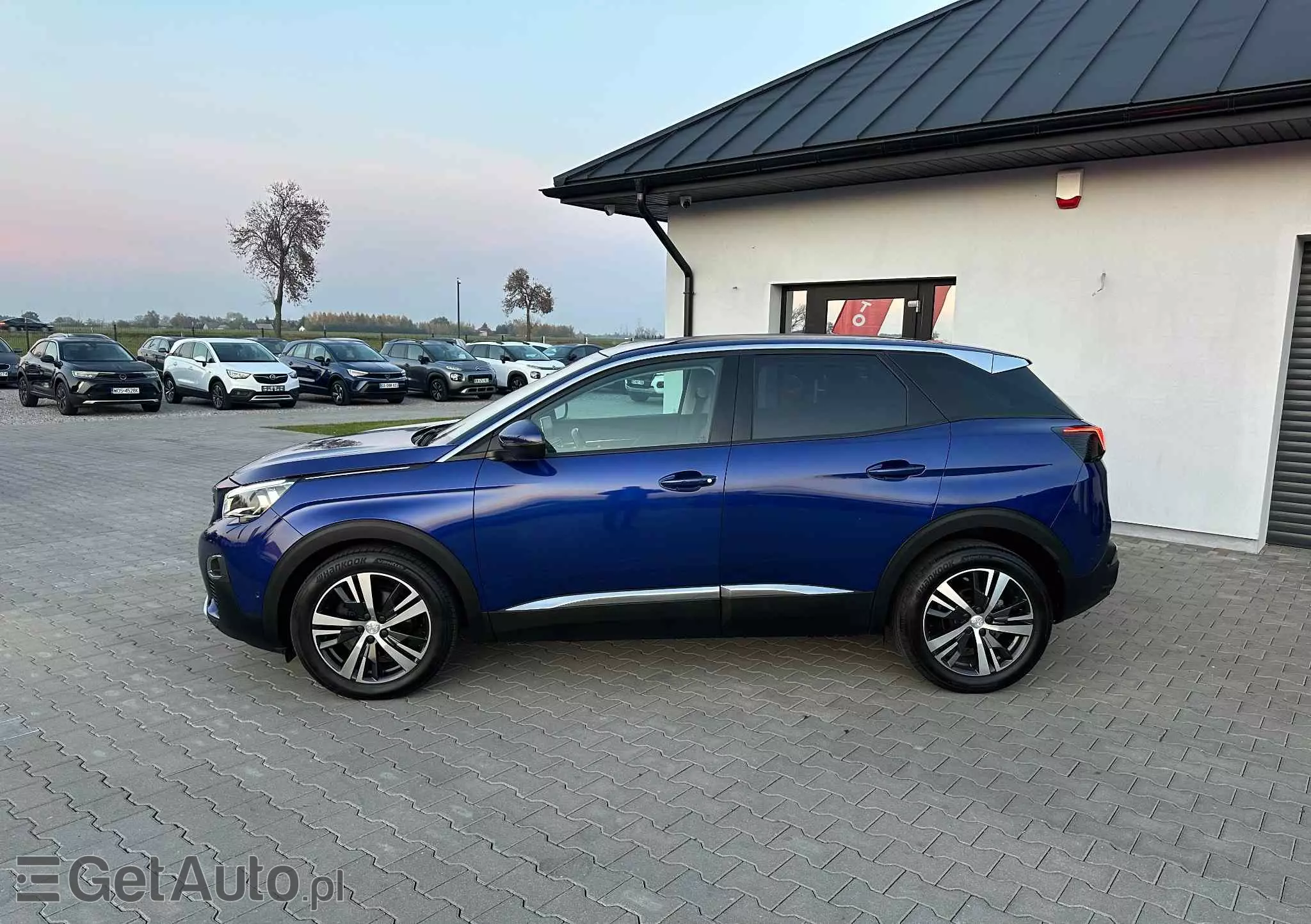 PEUGEOT 3008 1.2 PureTech Allure S&S