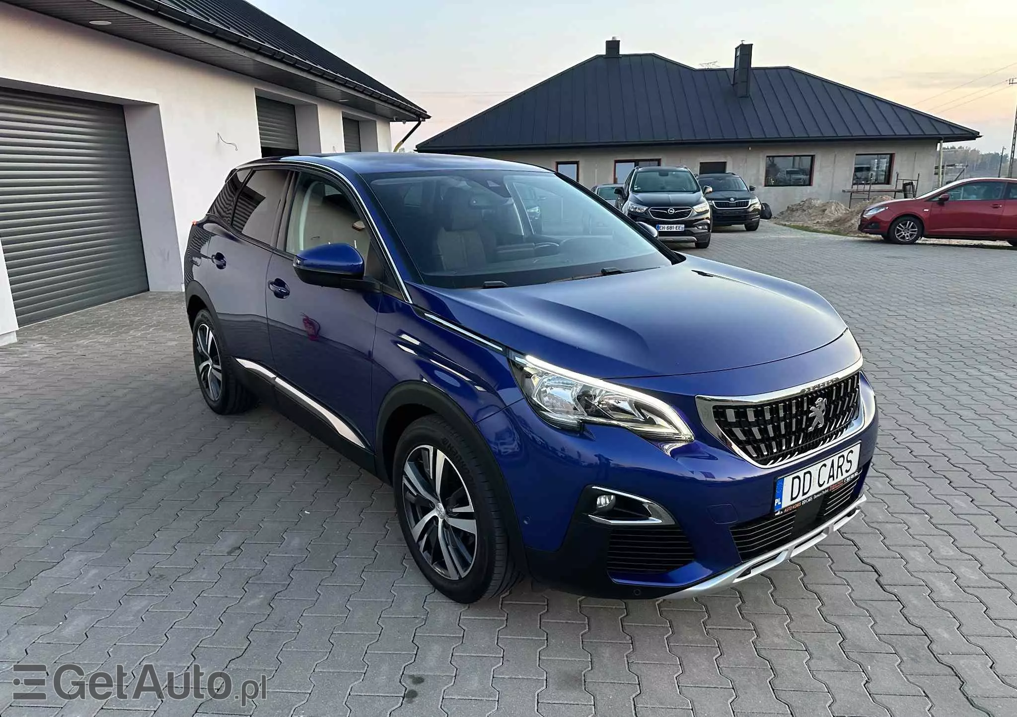 PEUGEOT 3008 1.2 PureTech Allure S&S