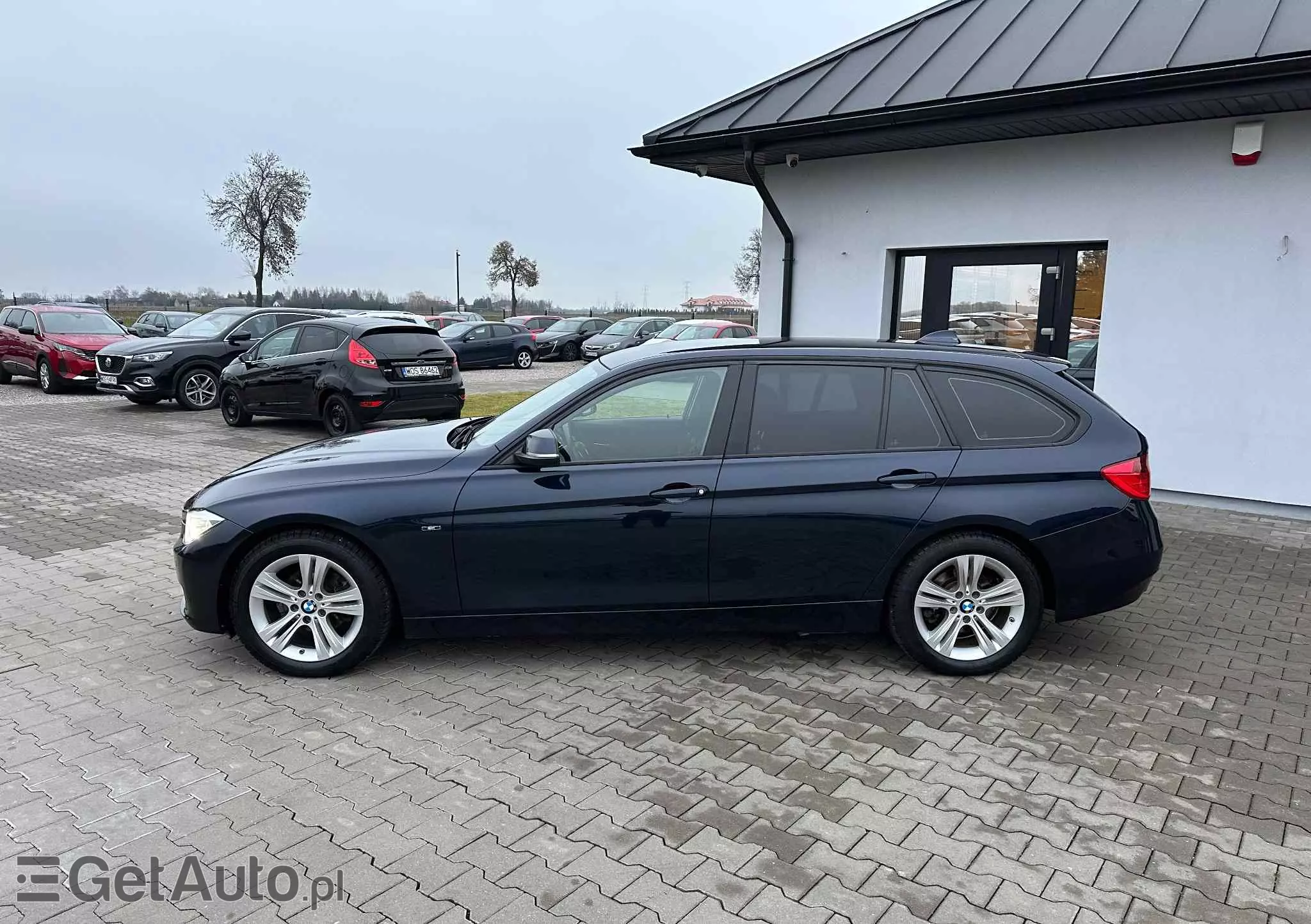 BMW Seria 3 320d DPF Touring Edition Fleet Sport