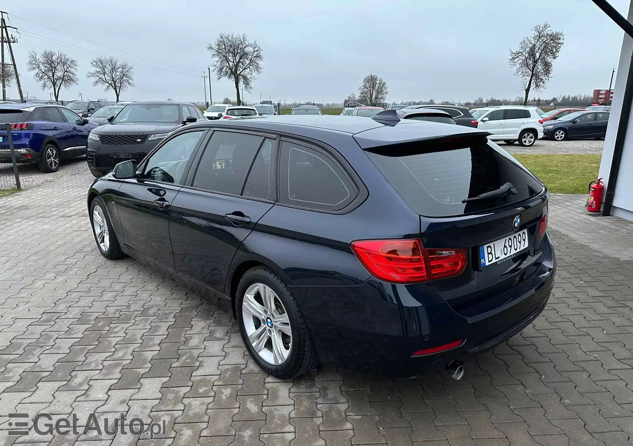 BMW Seria 3 320d DPF Touring Edition Fleet Sport