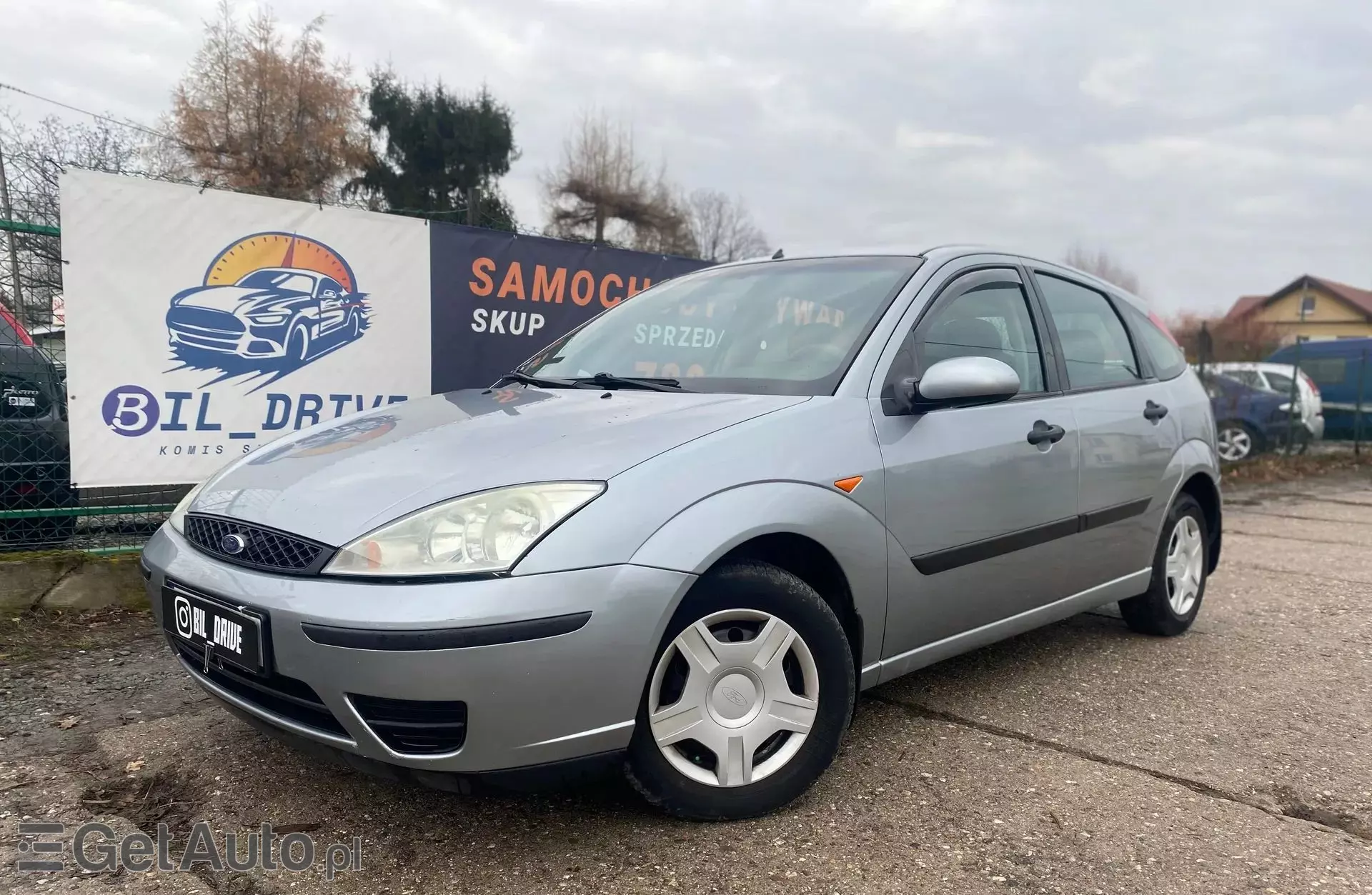 FORD Focus 1.6 Duratec 16V (100 KM) MT