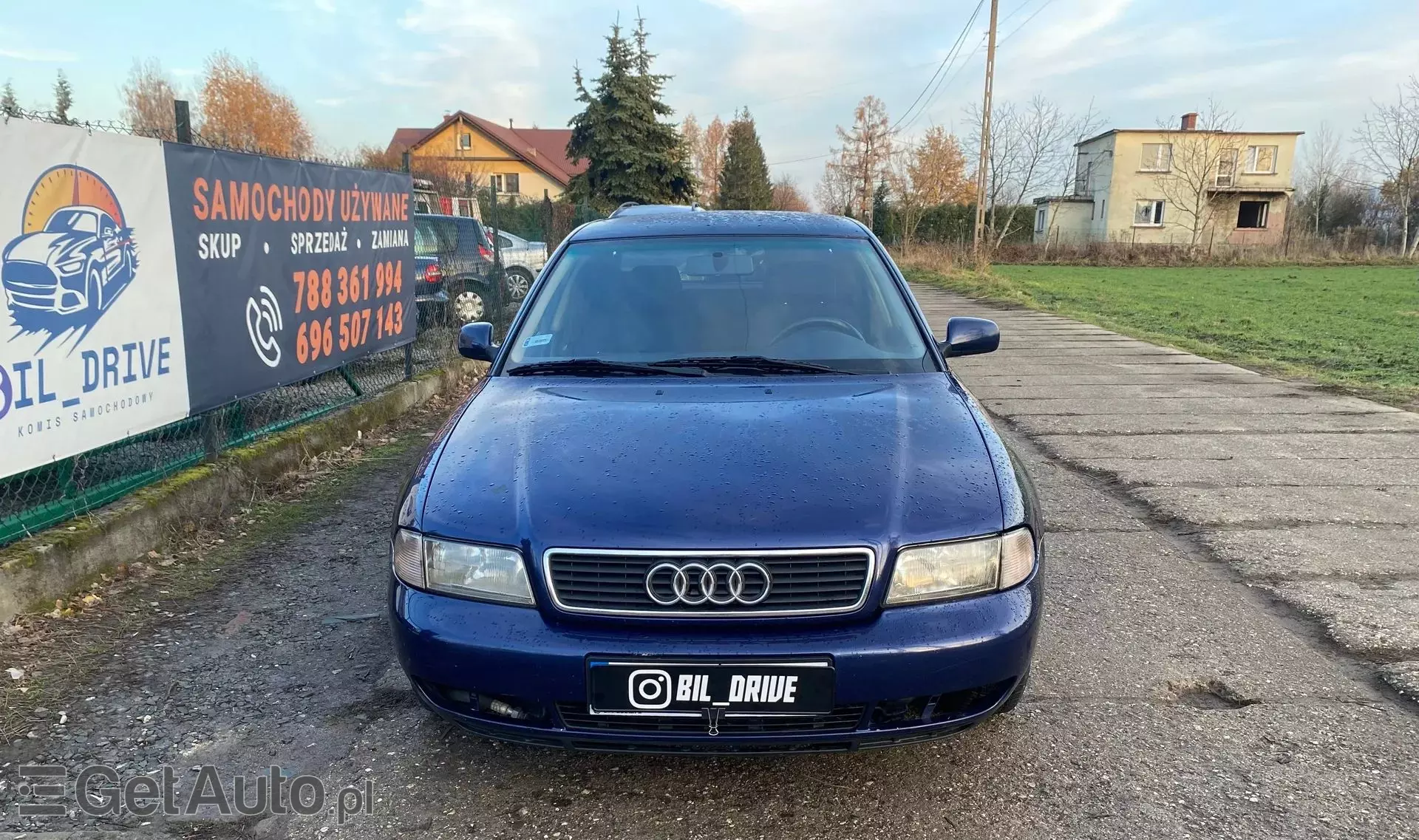 AUDI A4 1.6i (101 KM)