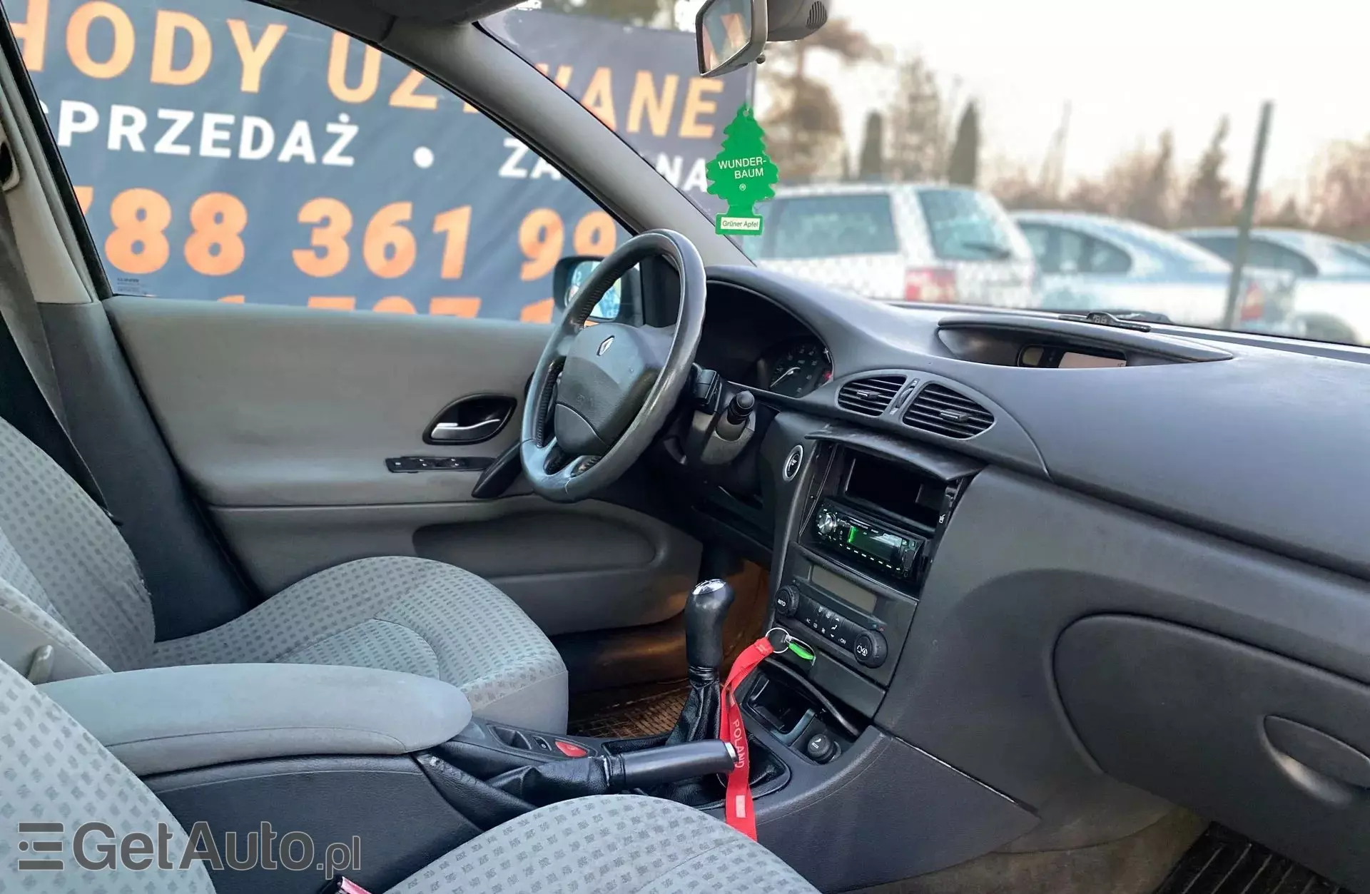 RENAULT Laguna 1.8 16V (120 KM)