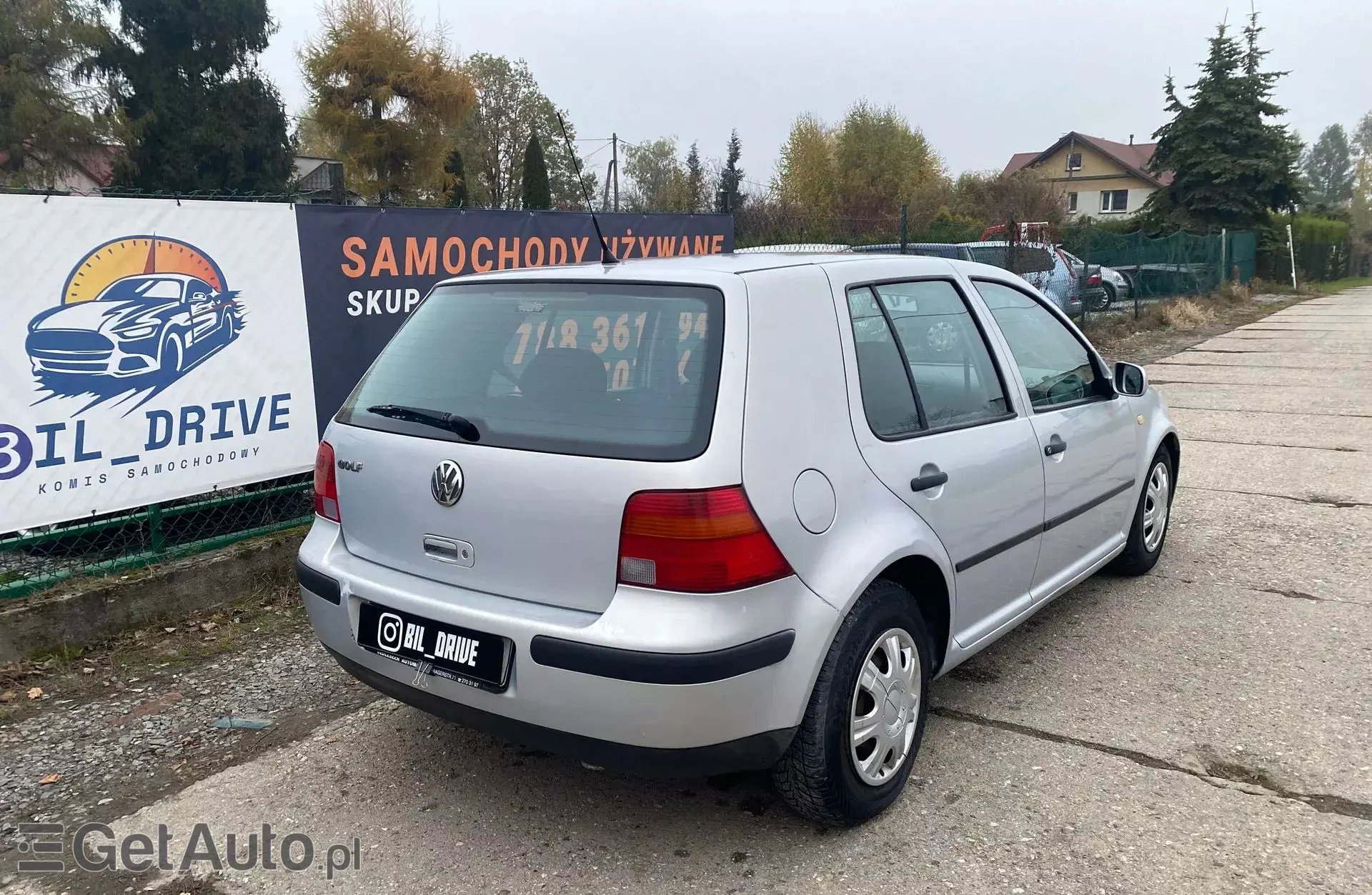 VOLKSWAGEN Golf 1.4 16V (75 KM)