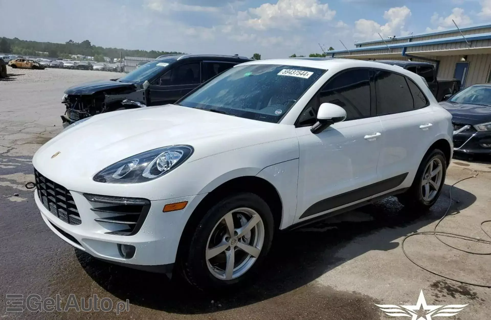 PORSCHE Macan 