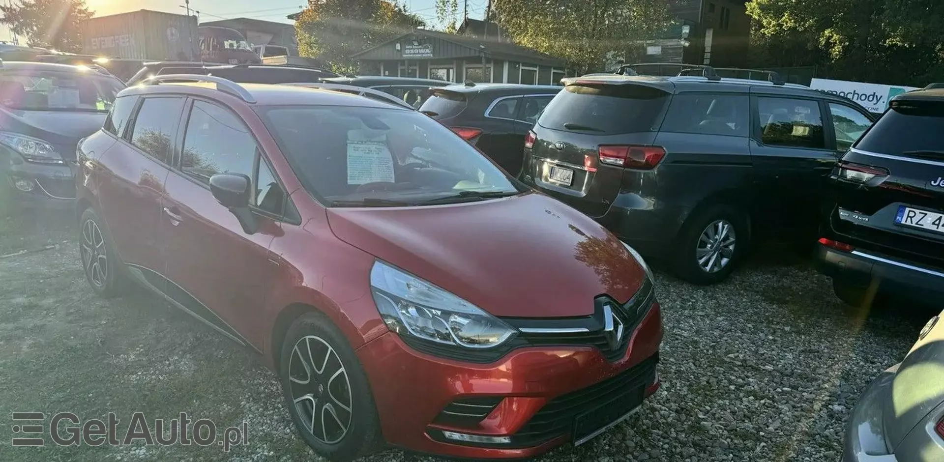 RENAULT Clio 