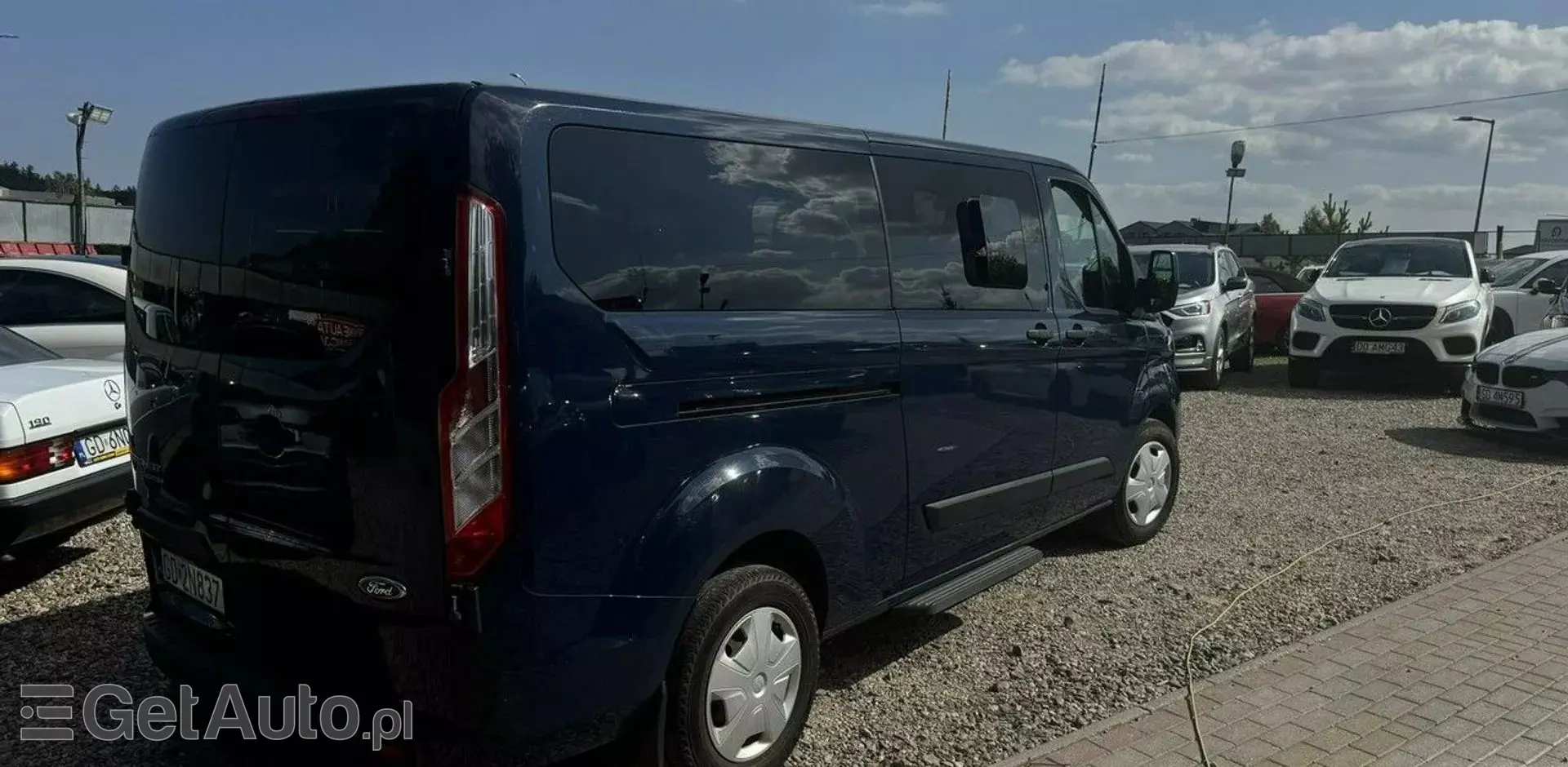 FORD Tourneo Custom 