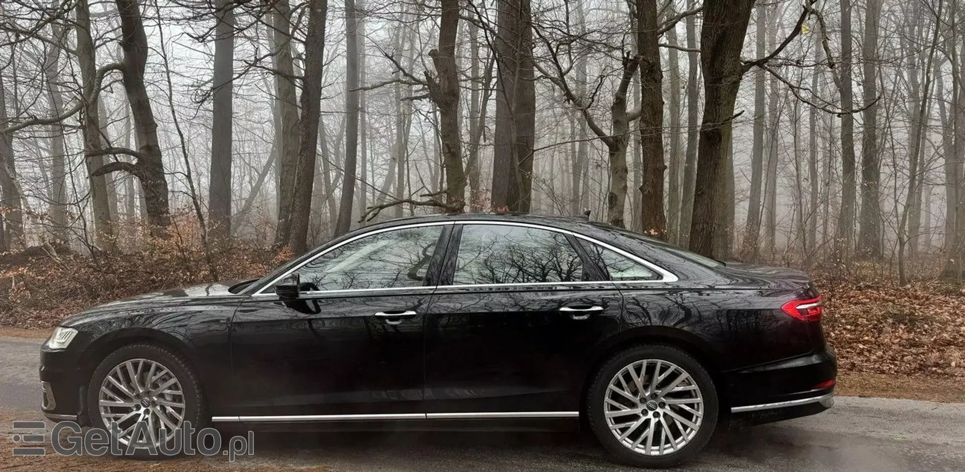 AUDI A8 