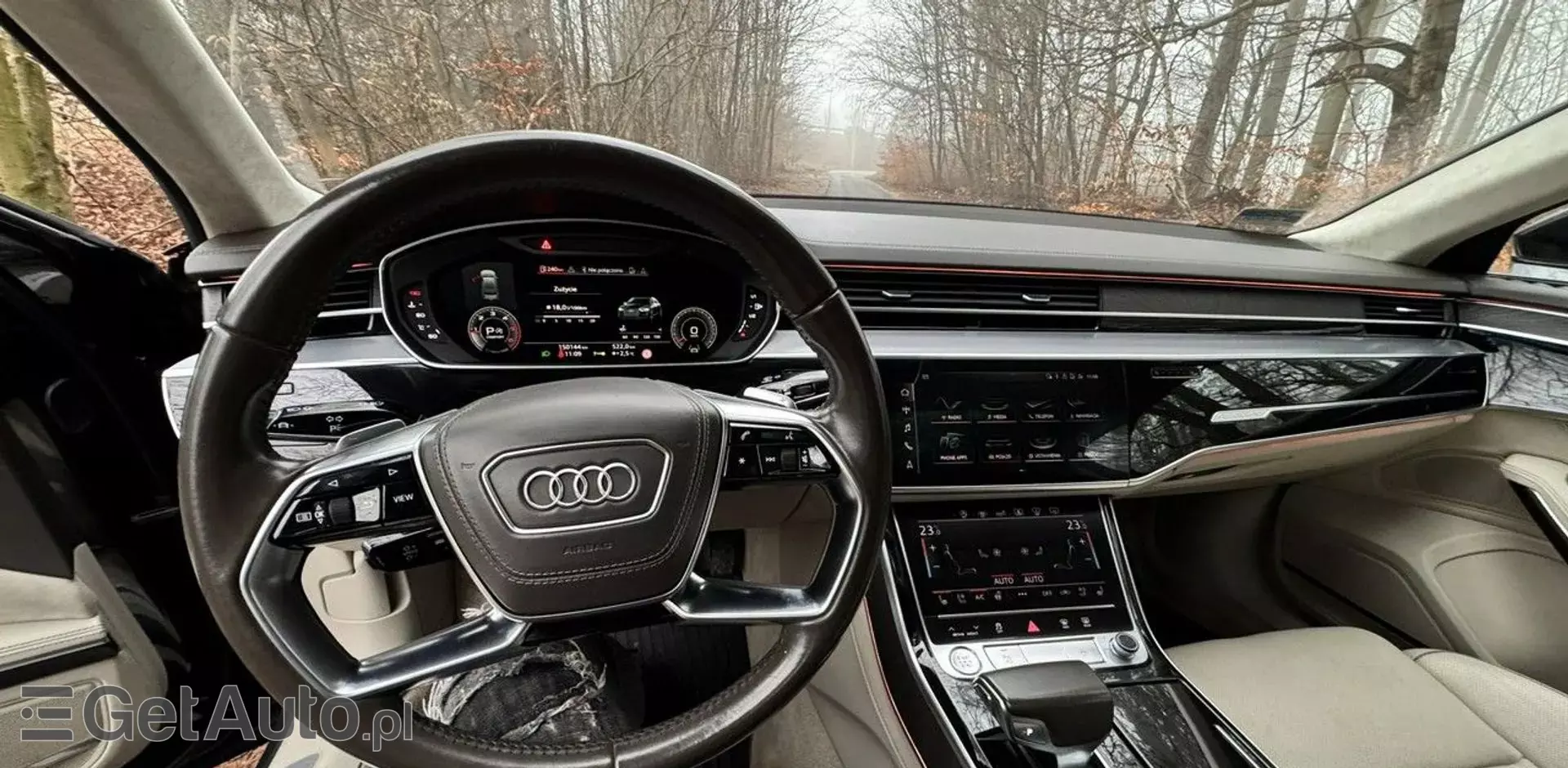 AUDI A8 